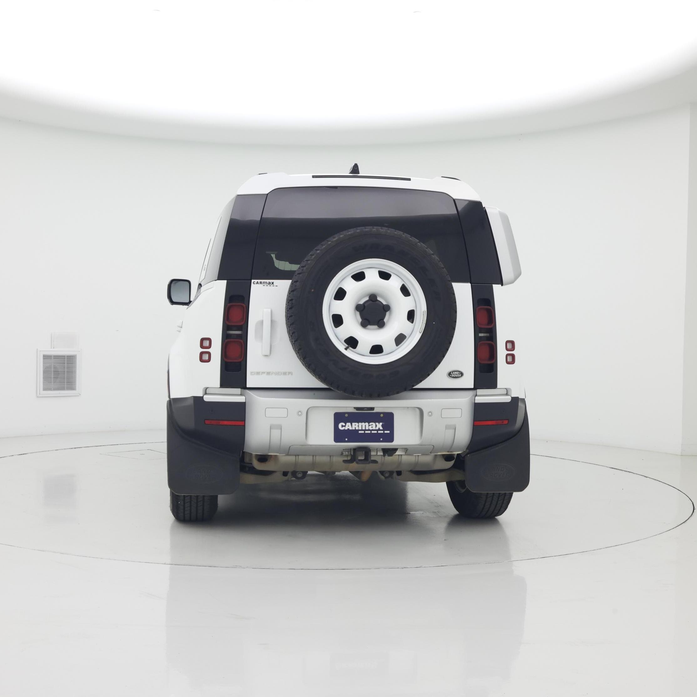 Thumbnail: 2022 Land Rover Defender - 6