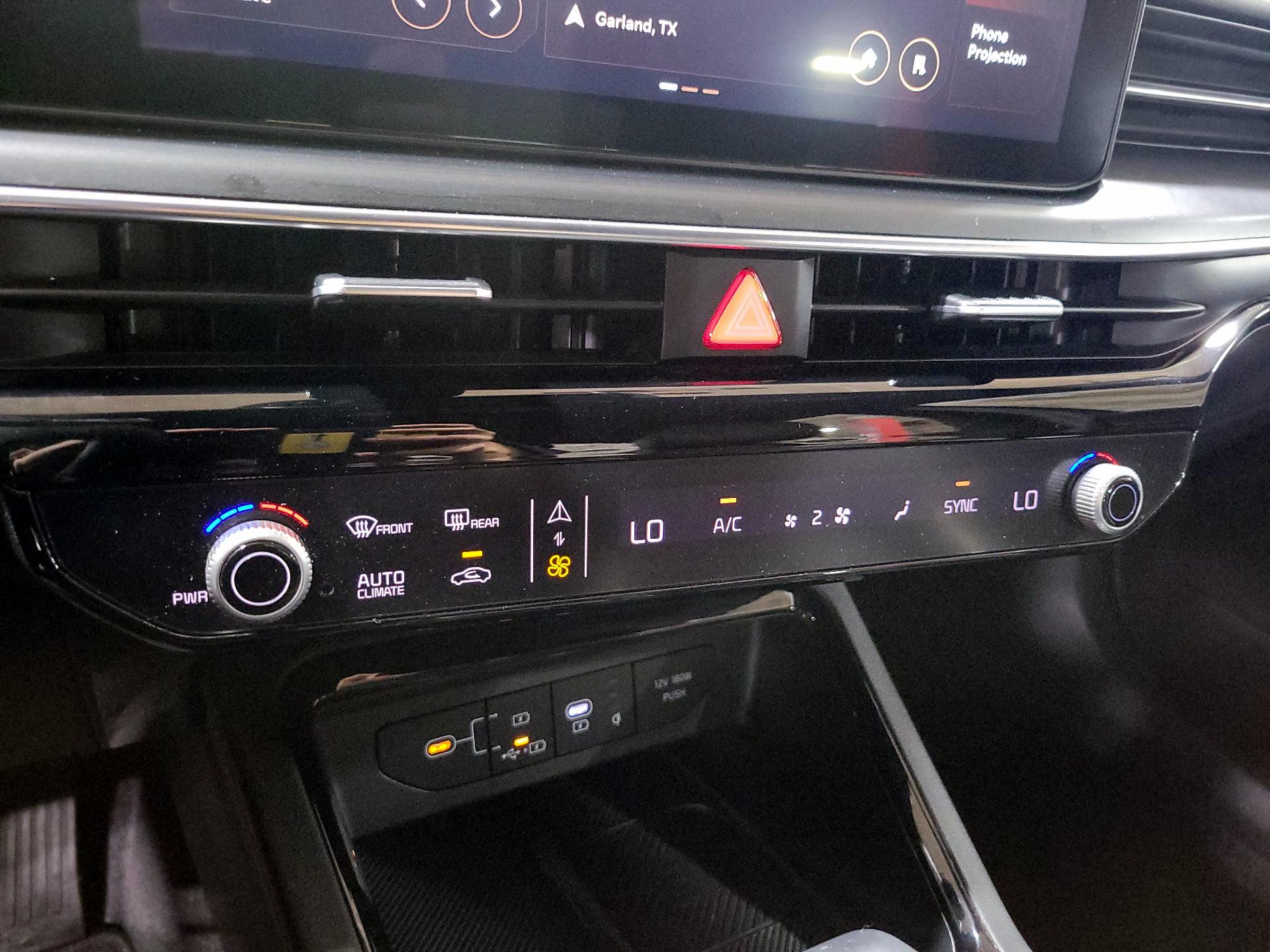 Thumbnail: 2025 Kia K5 - 16