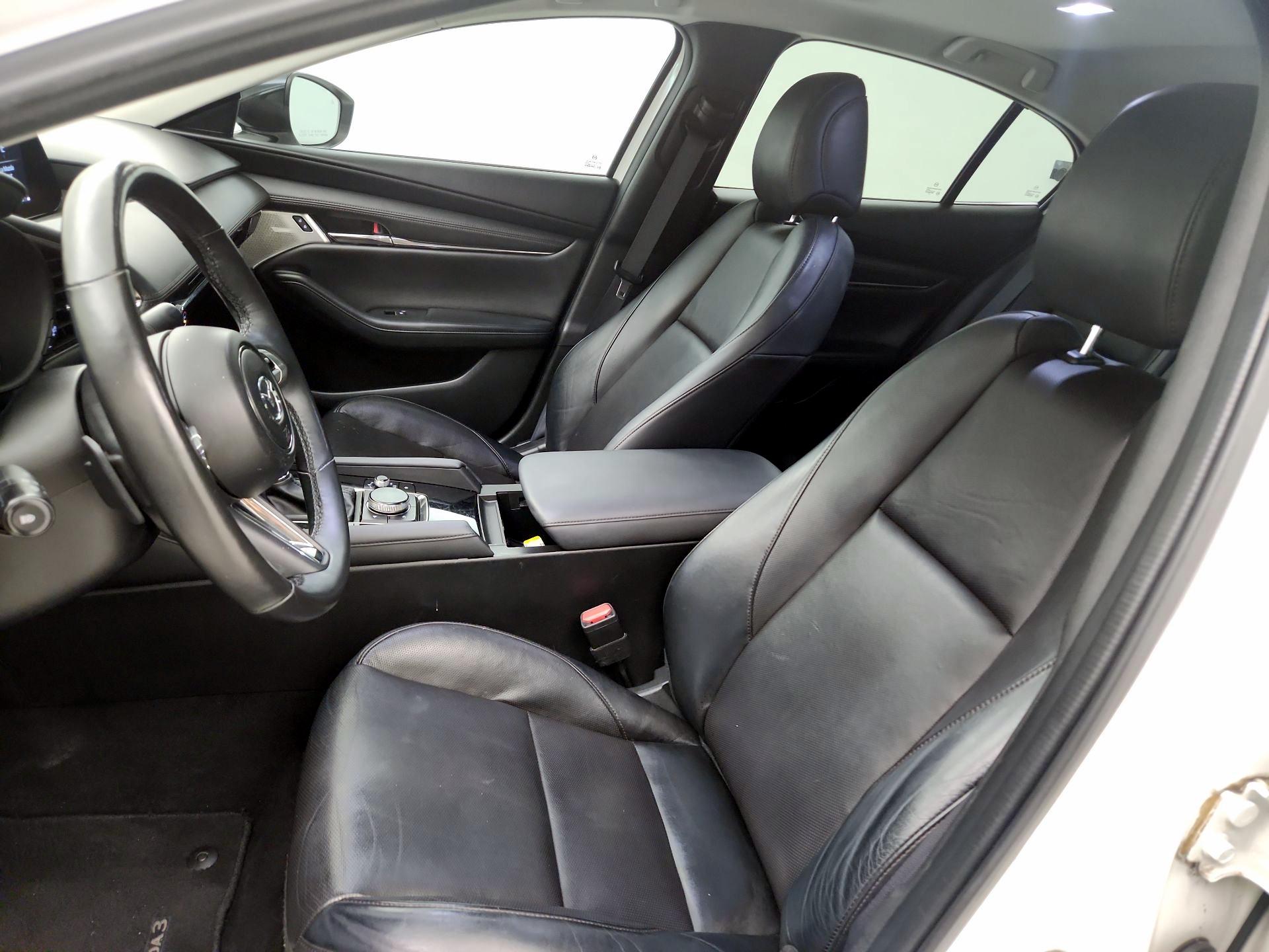 Thumbnail: 2021 Mazda Mazda3 - 11