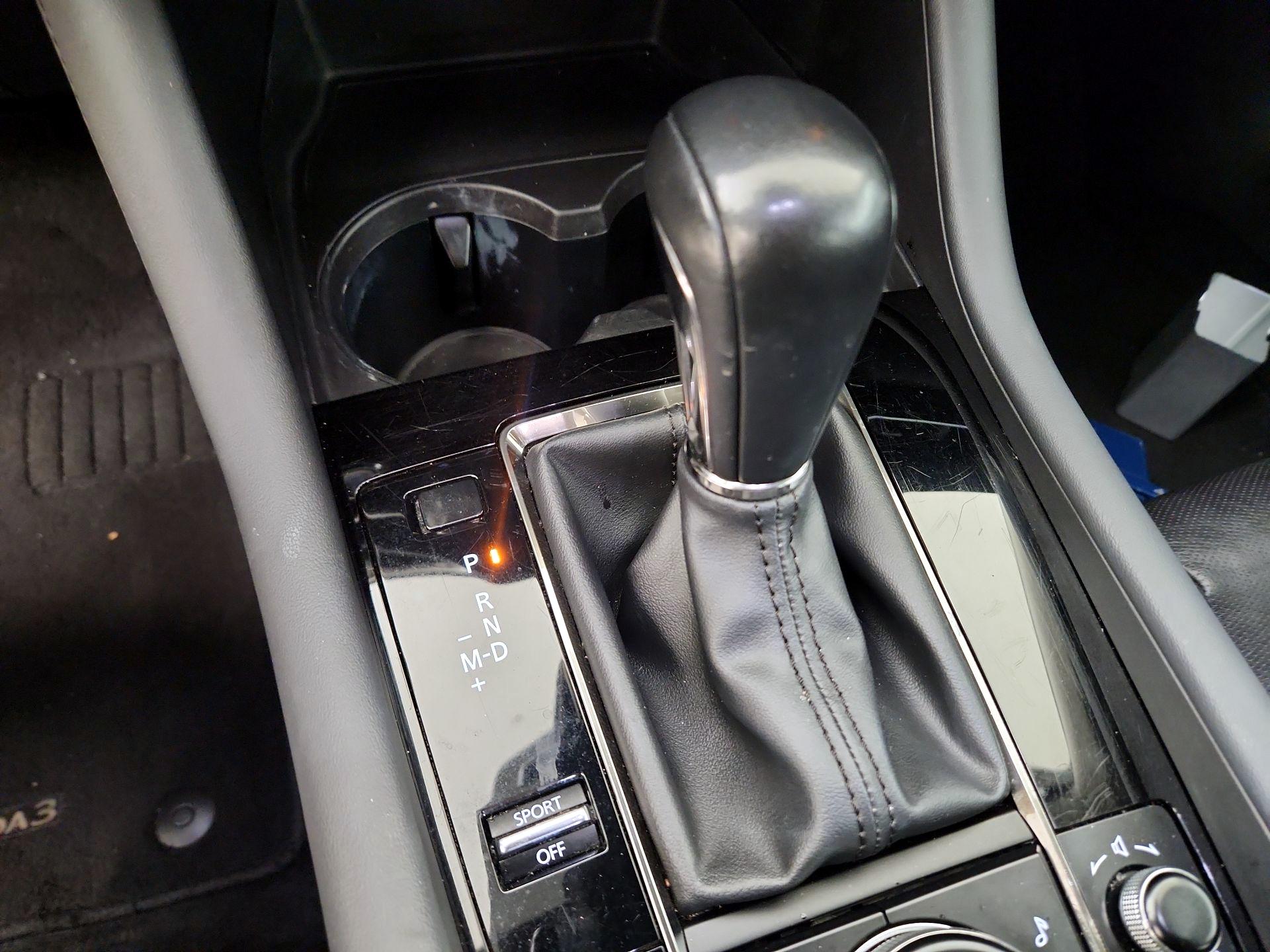 Thumbnail: 2021 Mazda Mazda3 - 18