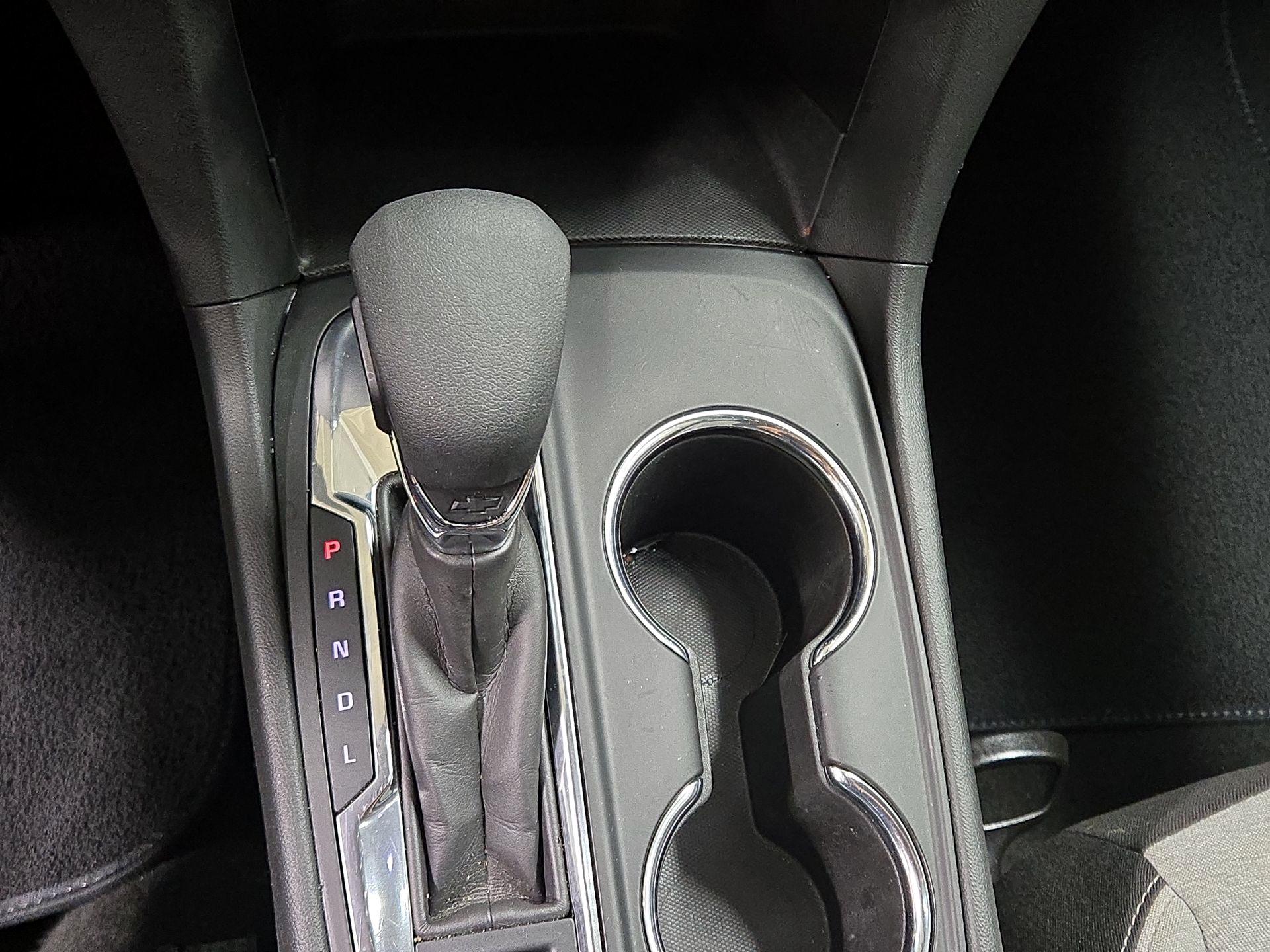 Thumbnail: 2023 Chevrolet Equinox - 17