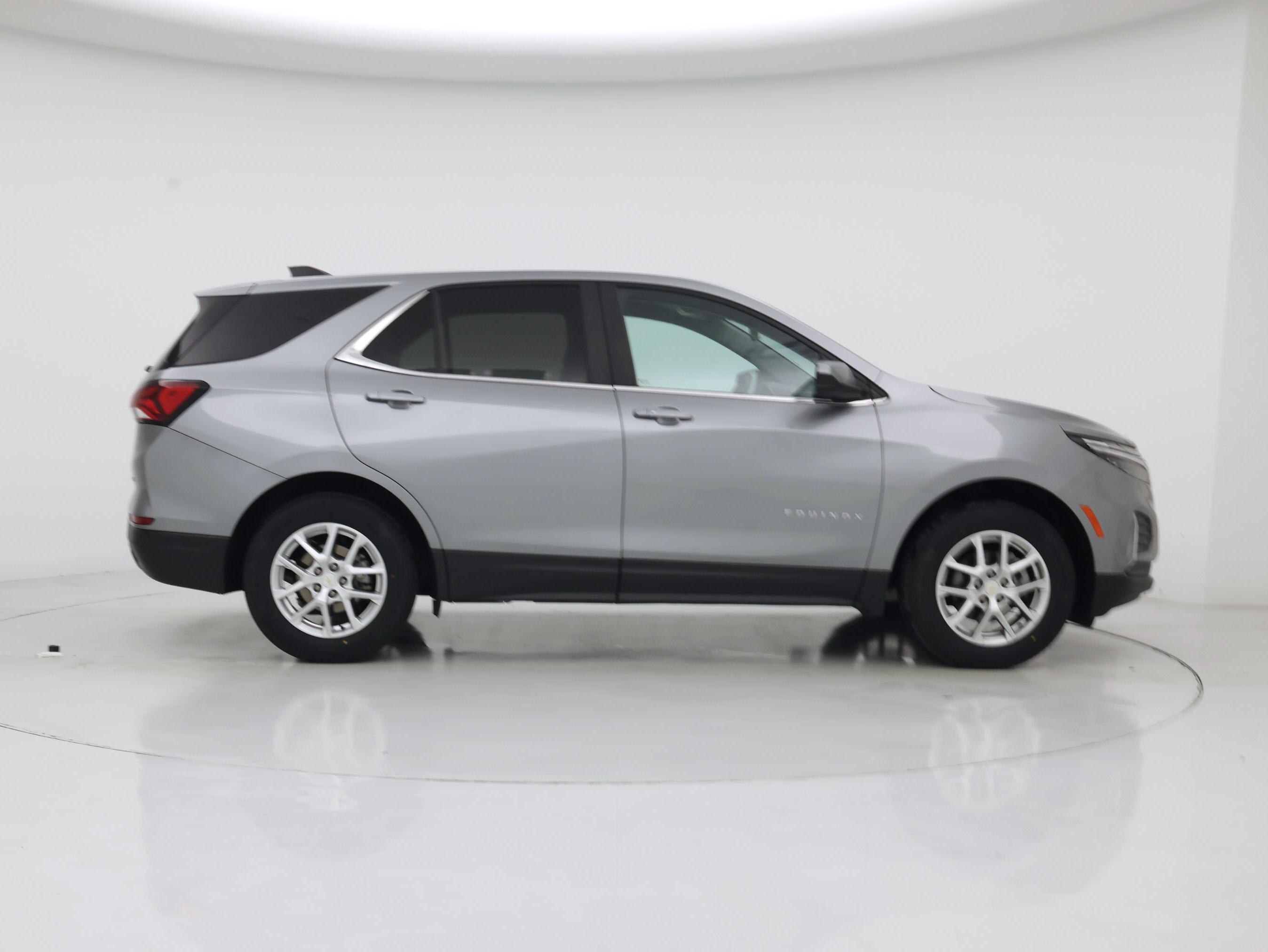 Thumbnail: 2023 Chevrolet Equinox - 7