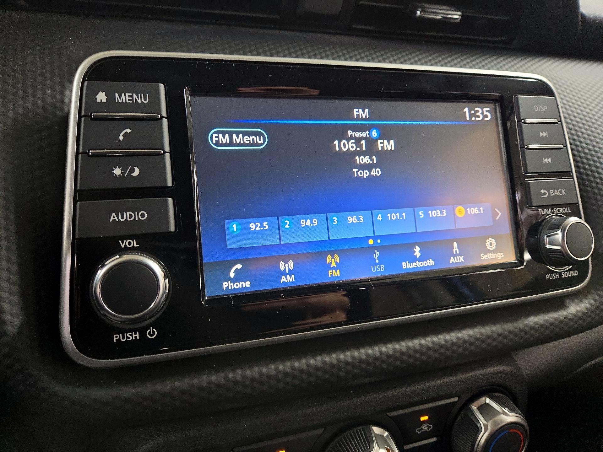 Thumbnail: 2024 Nissan Kicks - 15