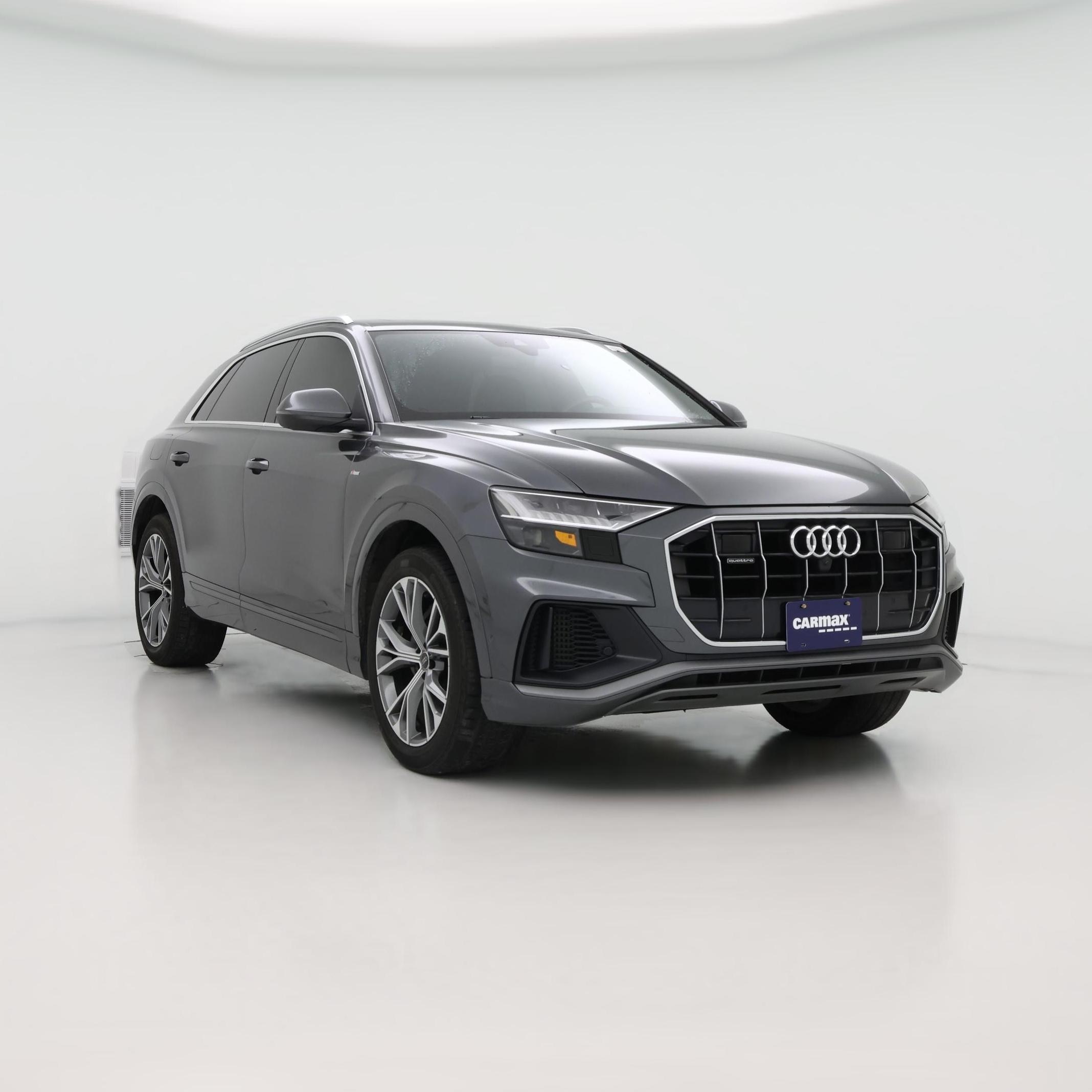 Thumbnail: 2021 Audi Q8 - 1