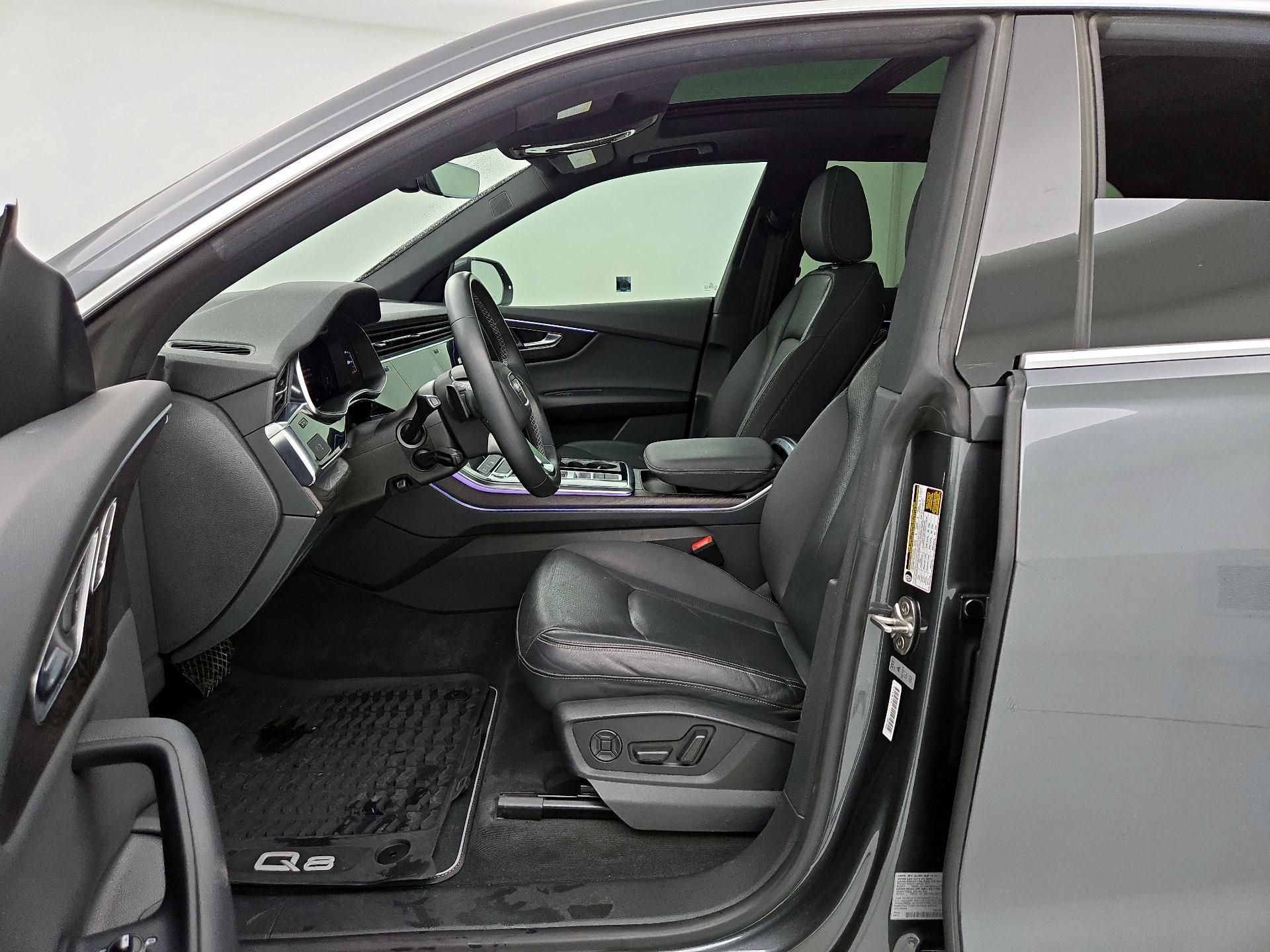 Thumbnail: 2021 Audi Q8 - 11