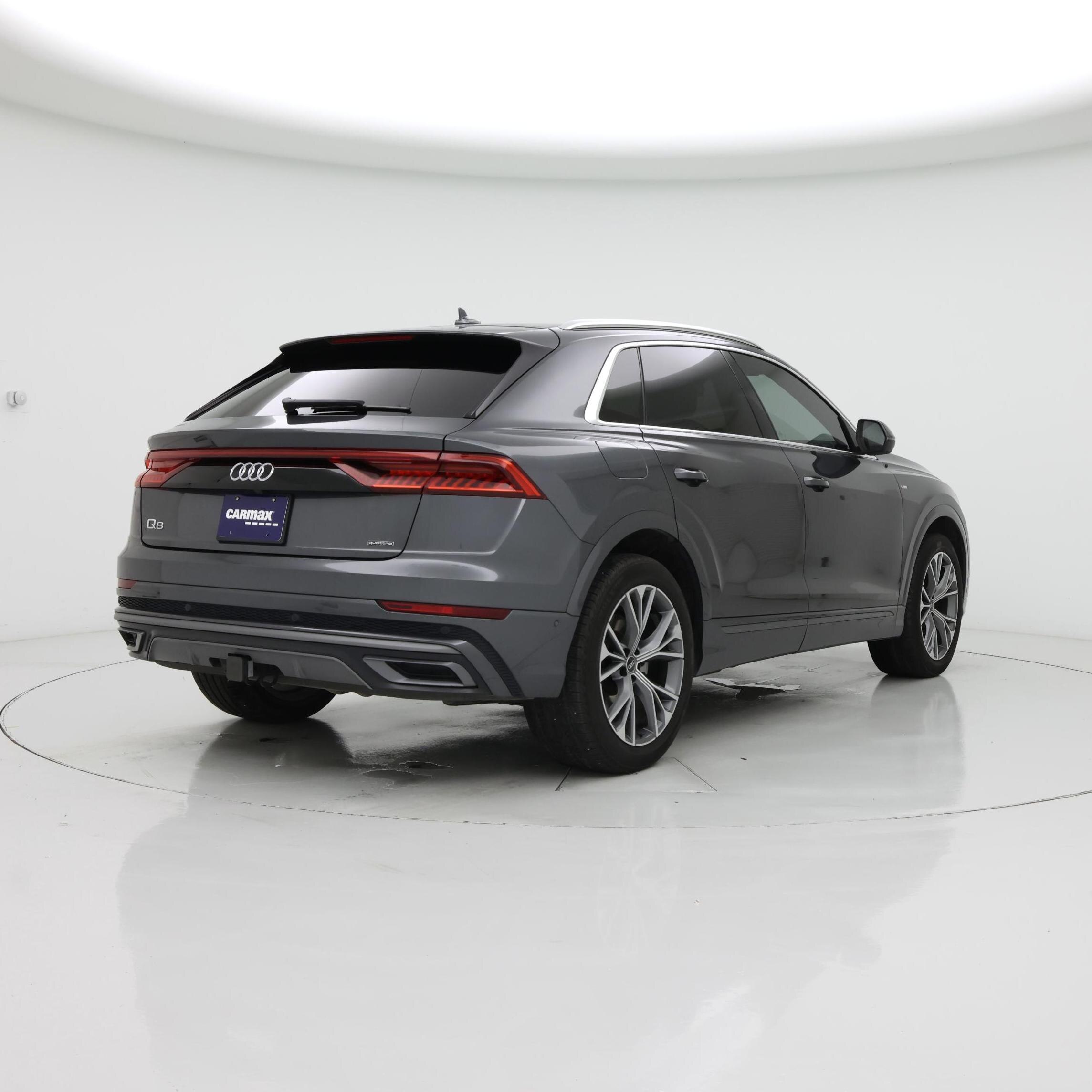 Thumbnail: 2021 Audi Q8 - 8