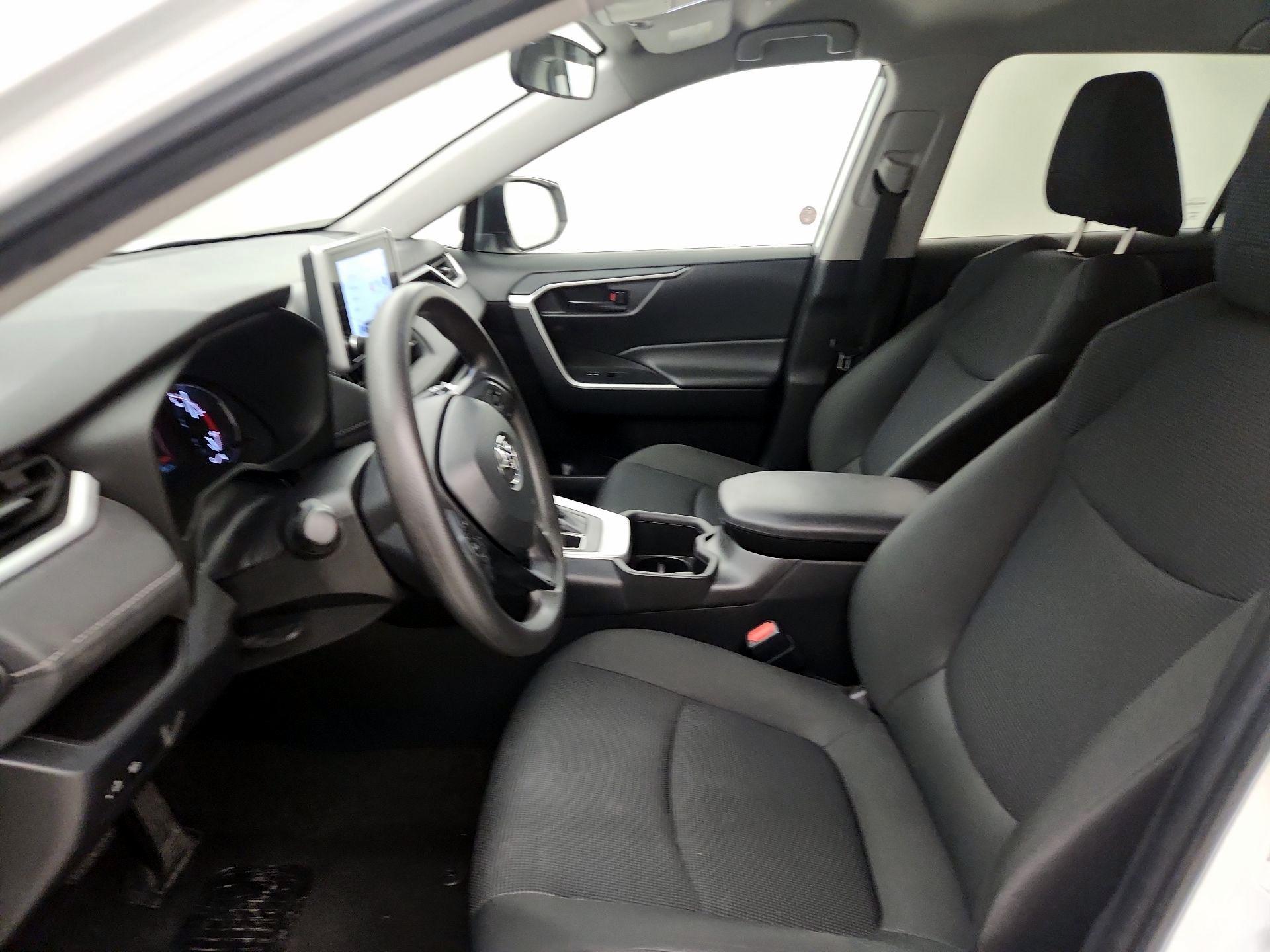 Thumbnail: 2024 Toyota RAV4 - 11