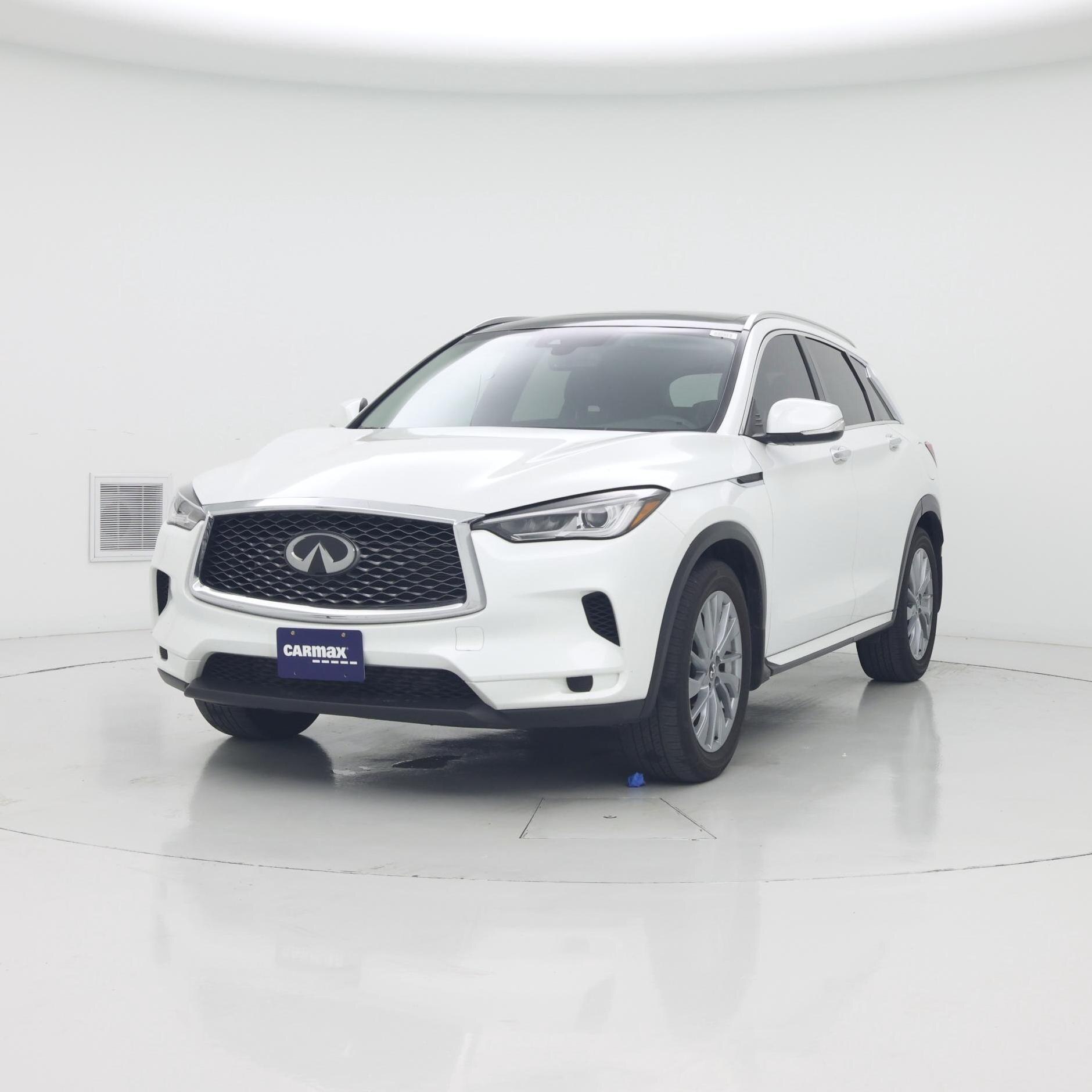 Thumbnail: 2023 INFINITI QX50 - 4