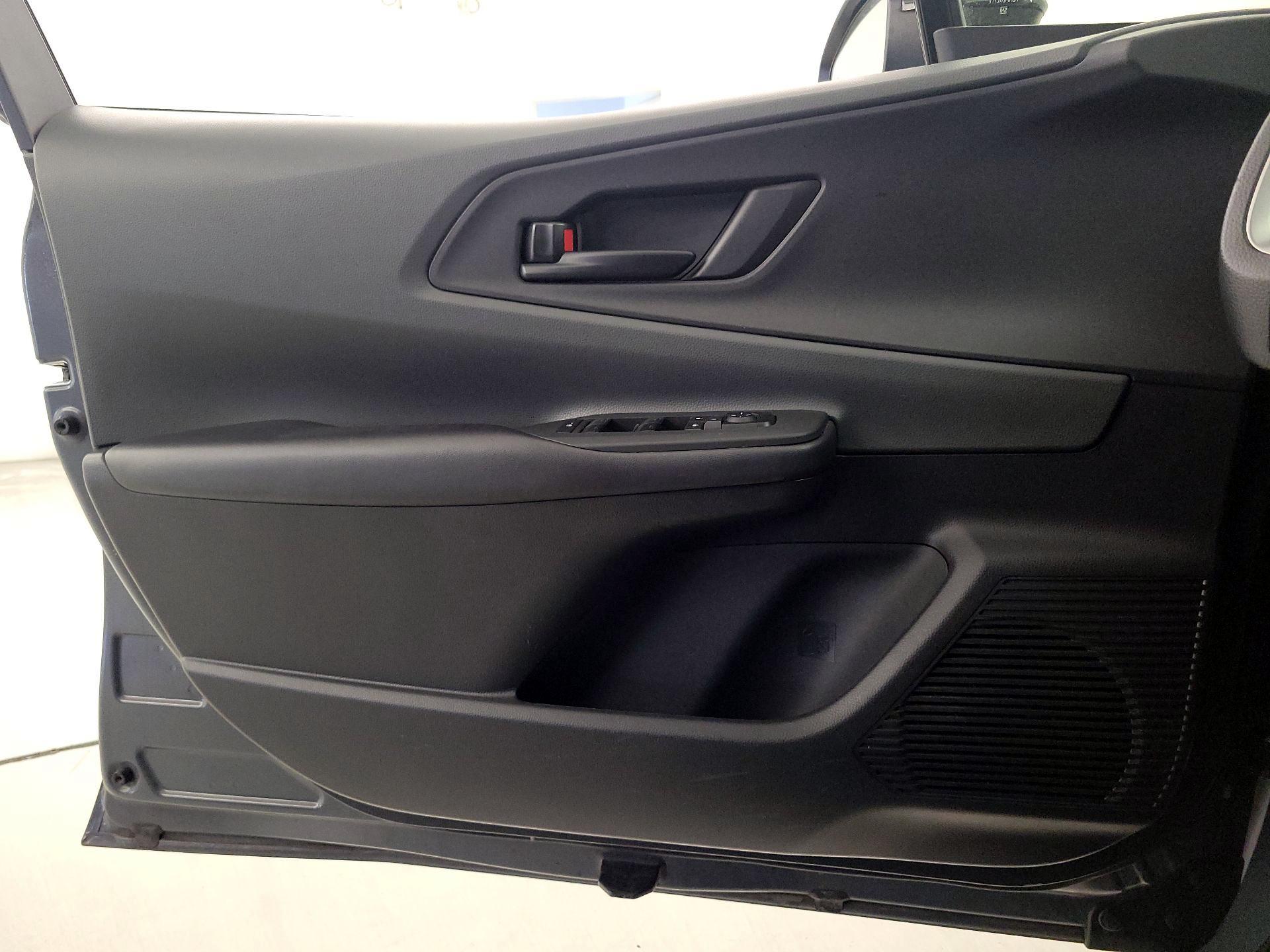 Thumbnail: 2024 Toyota Prius - 12