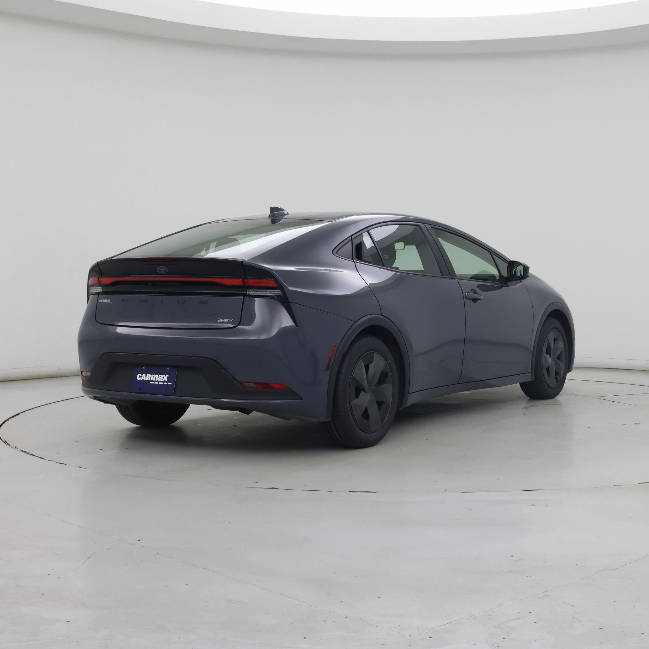 Thumbnail: 2024 Toyota Prius - 8