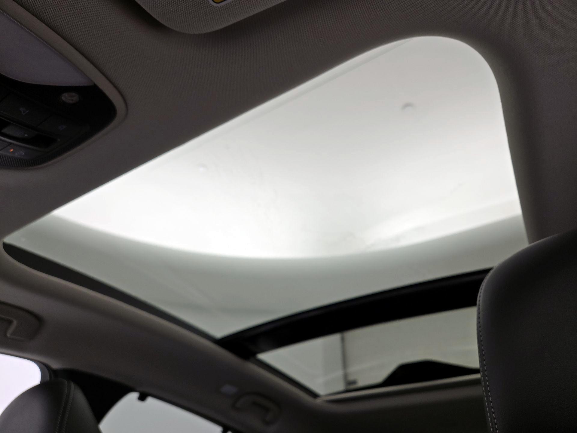 Thumbnail: 2021 INFINITI QX50 - 20