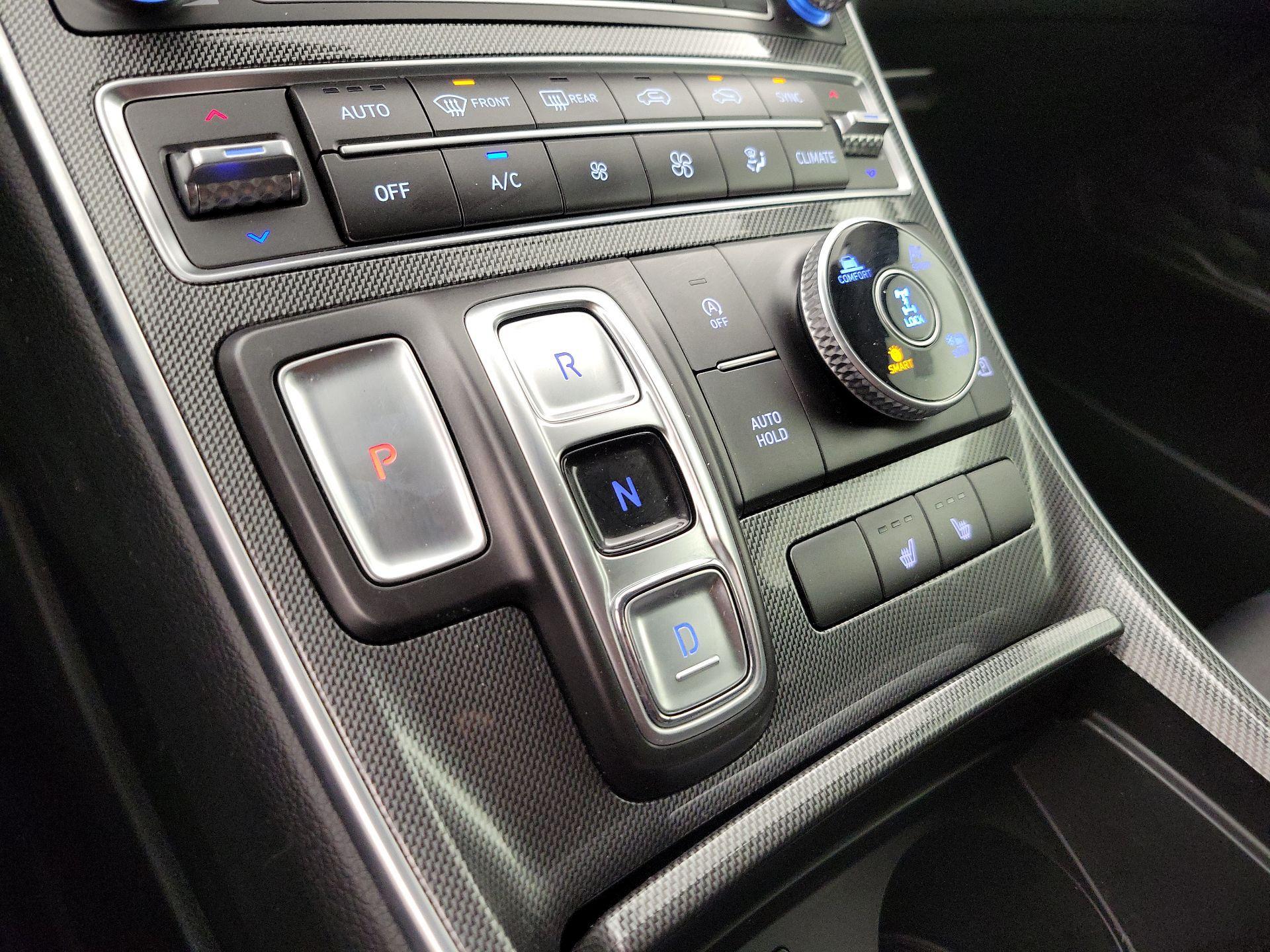 Thumbnail: 2023 Hyundai Santa Fe - 18