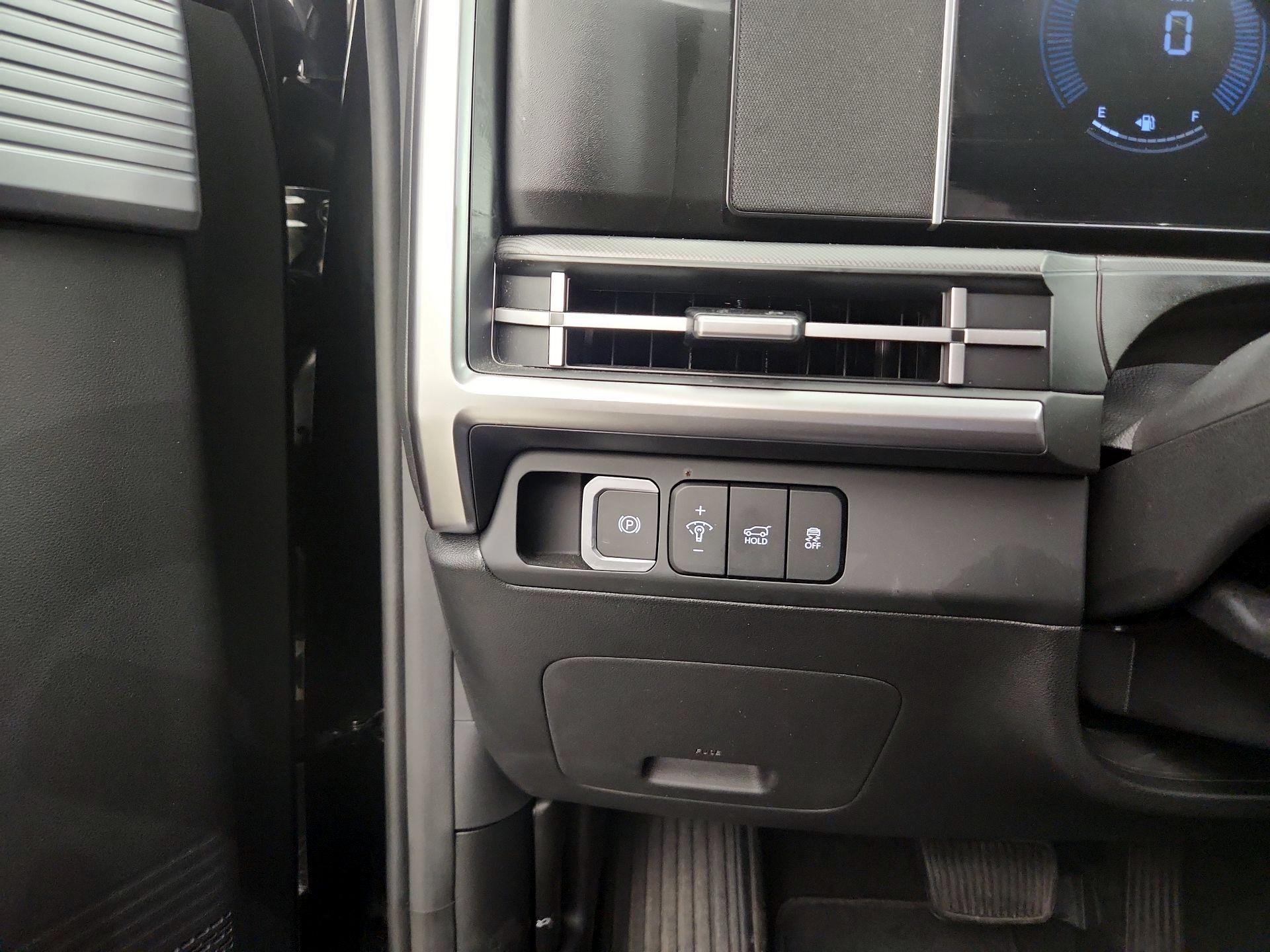 Thumbnail: 2024 Hyundai Santa Fe - 13