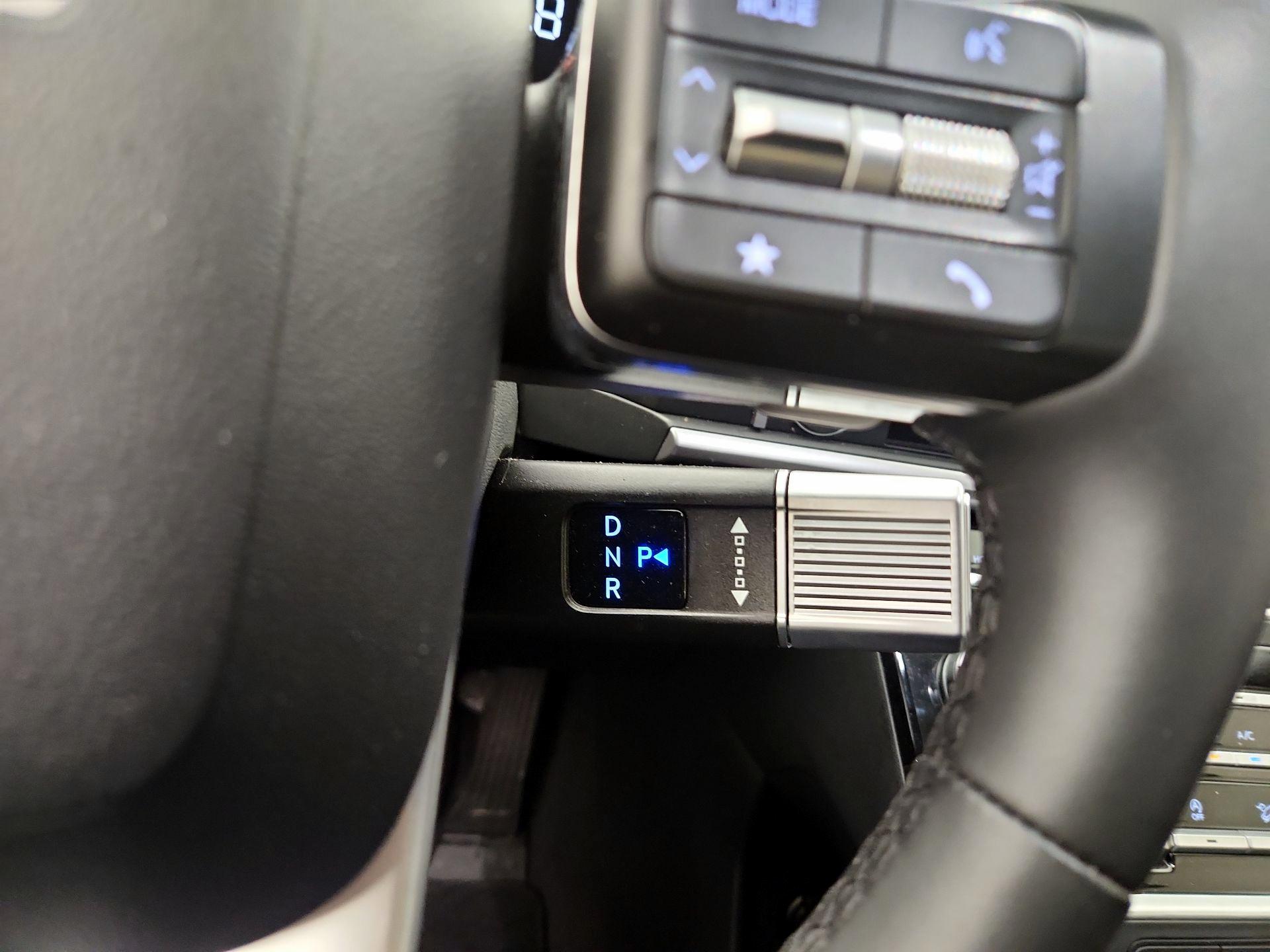 Thumbnail: 2024 Hyundai Santa Fe - 17