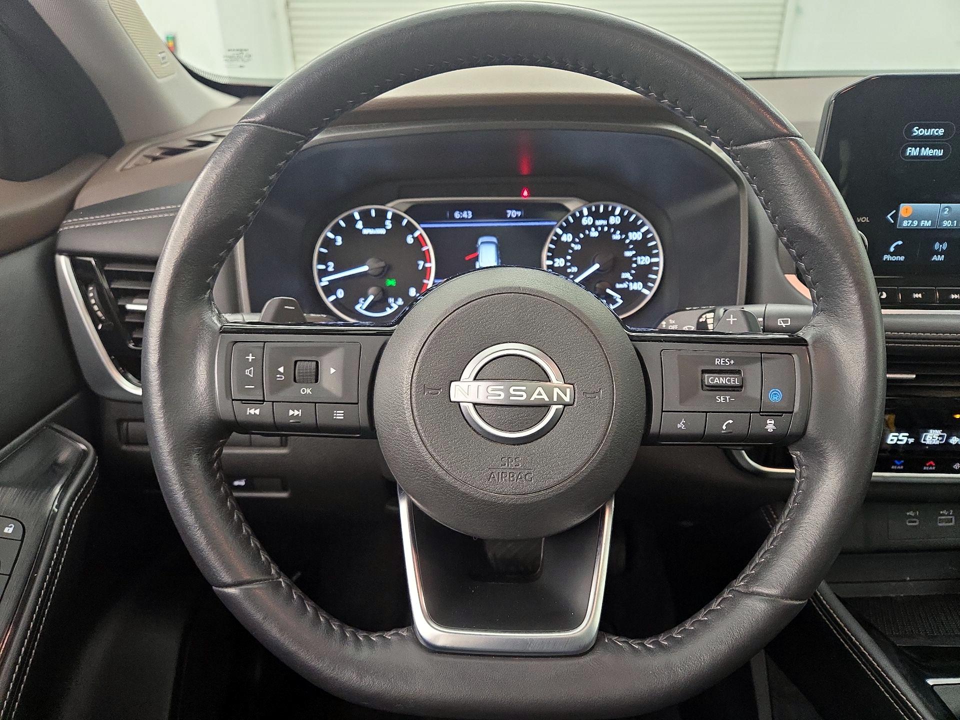 Thumbnail: 2023 Nissan Rogue - 10