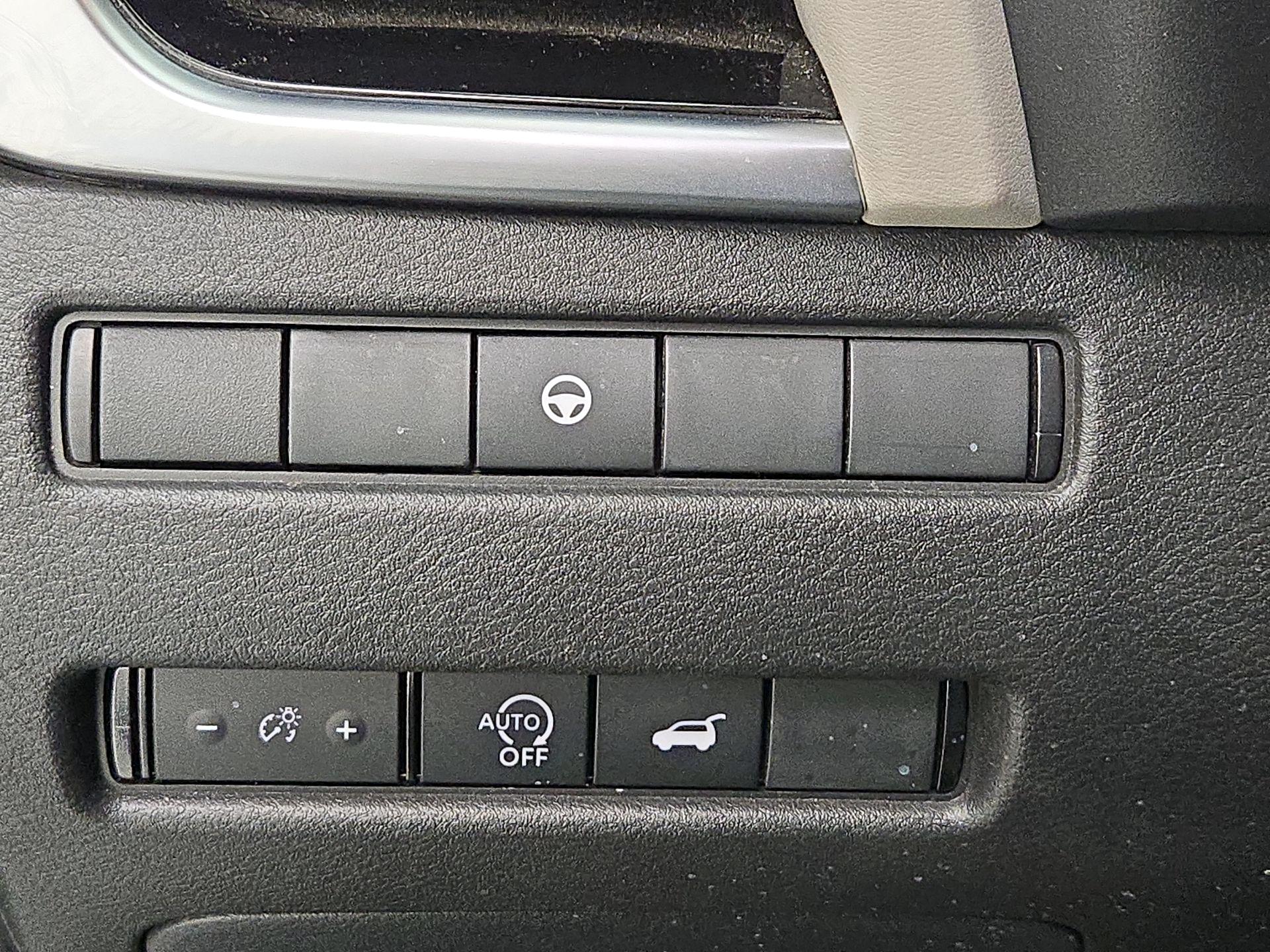 Thumbnail: 2023 Nissan Rogue - 13