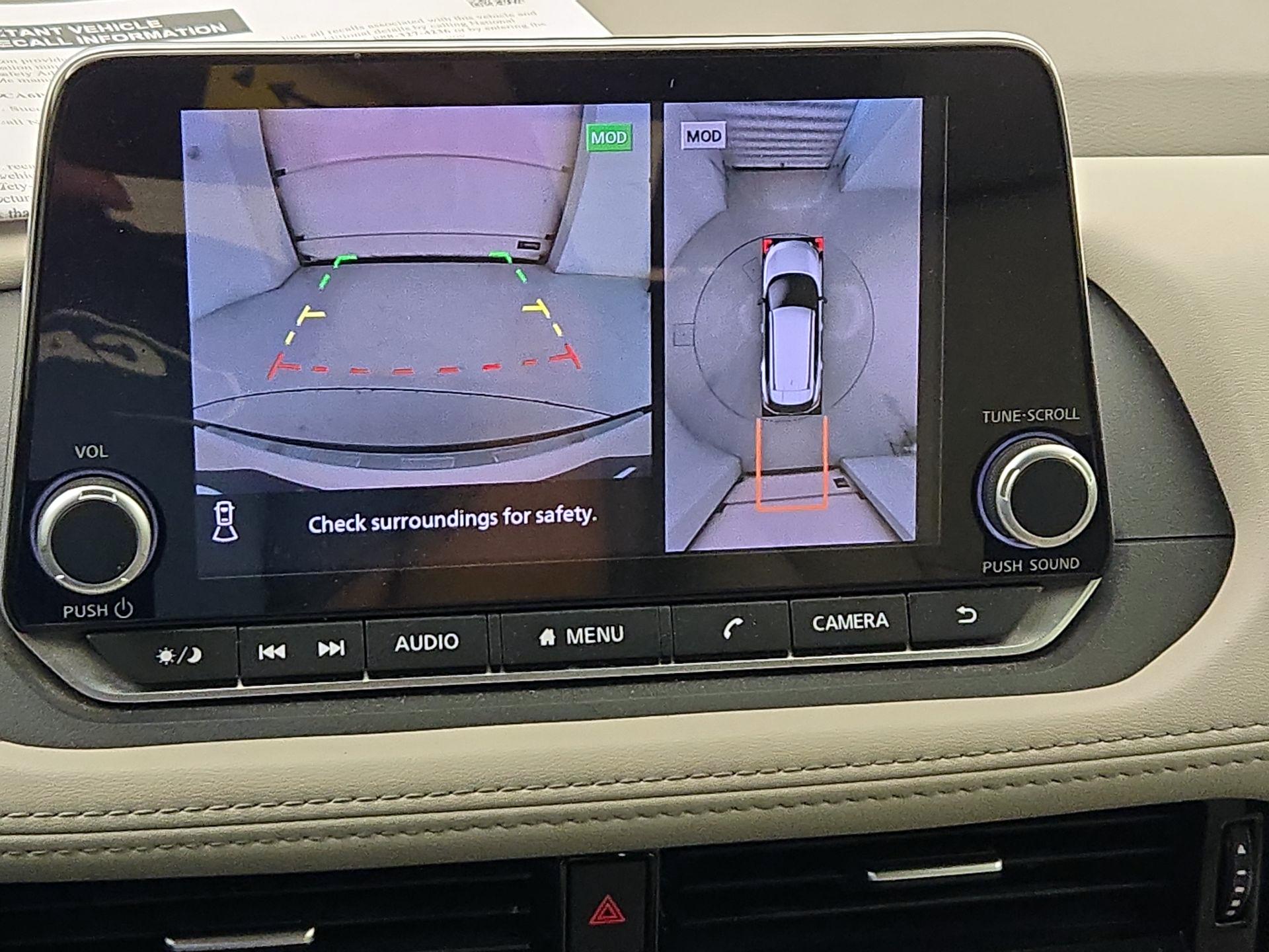 Thumbnail: 2023 Nissan Rogue - 14