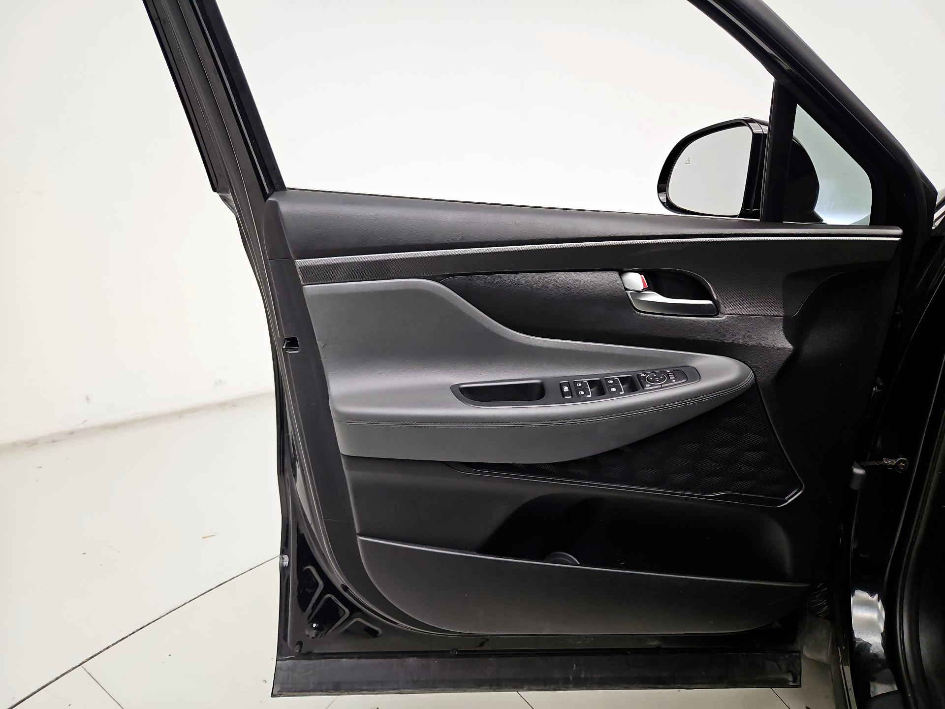 Thumbnail: 2023 Hyundai Santa Fe - 12