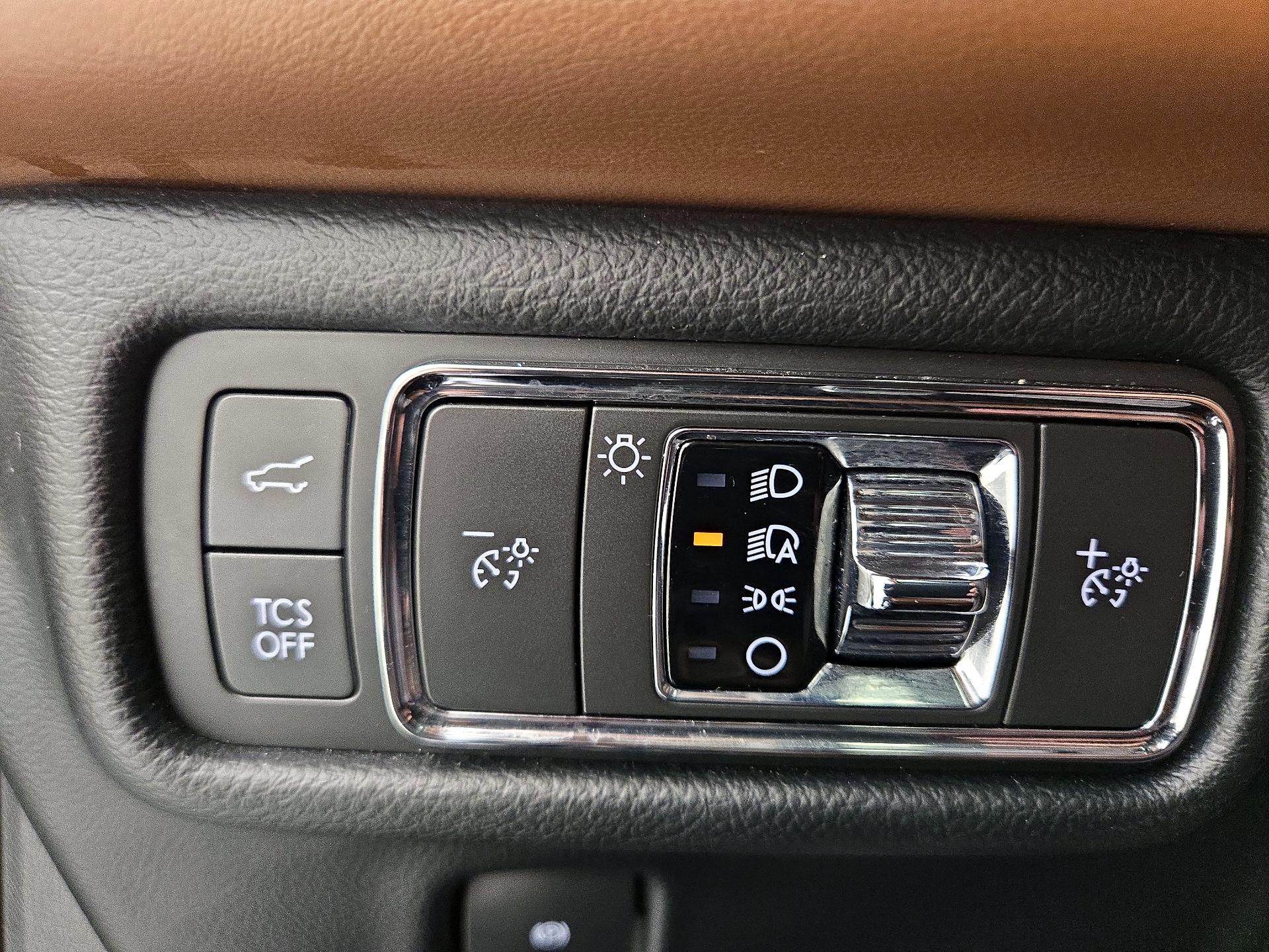 Thumbnail: 2021 Lincoln Nautilus - 13