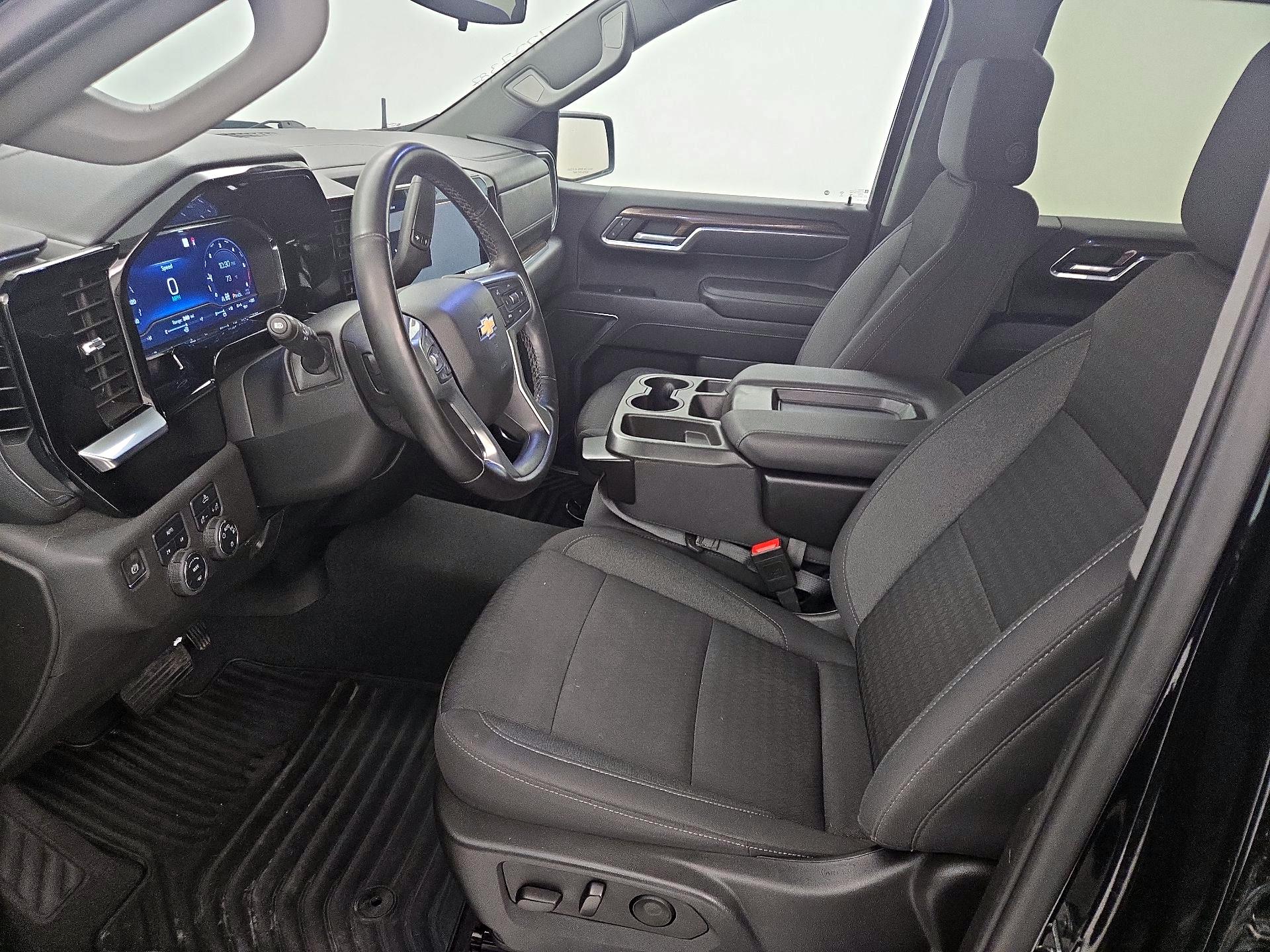 Thumbnail: 2023 Chevrolet Silverado 1500 - 11