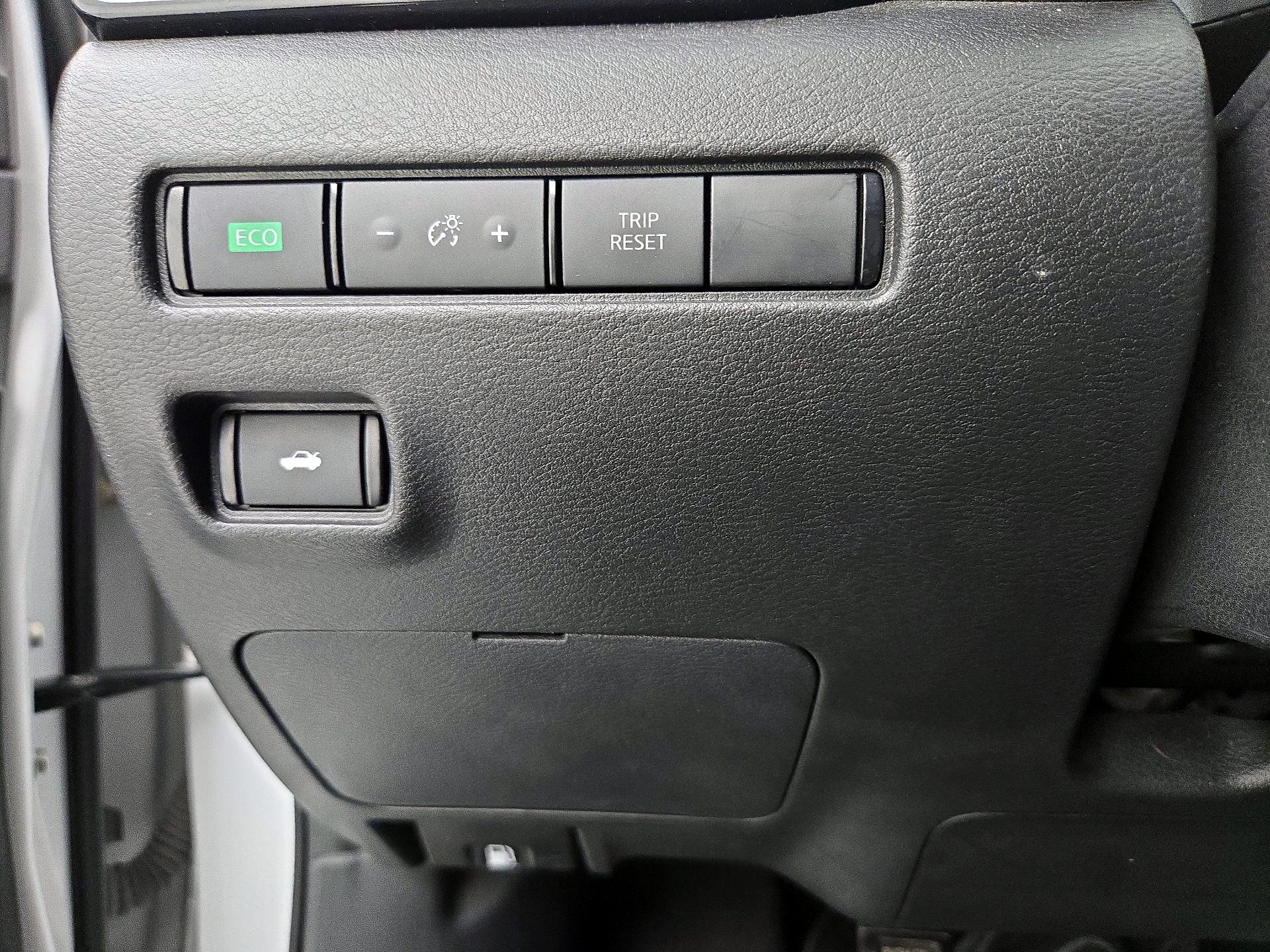 Thumbnail: 2021 Nissan Sentra - 13