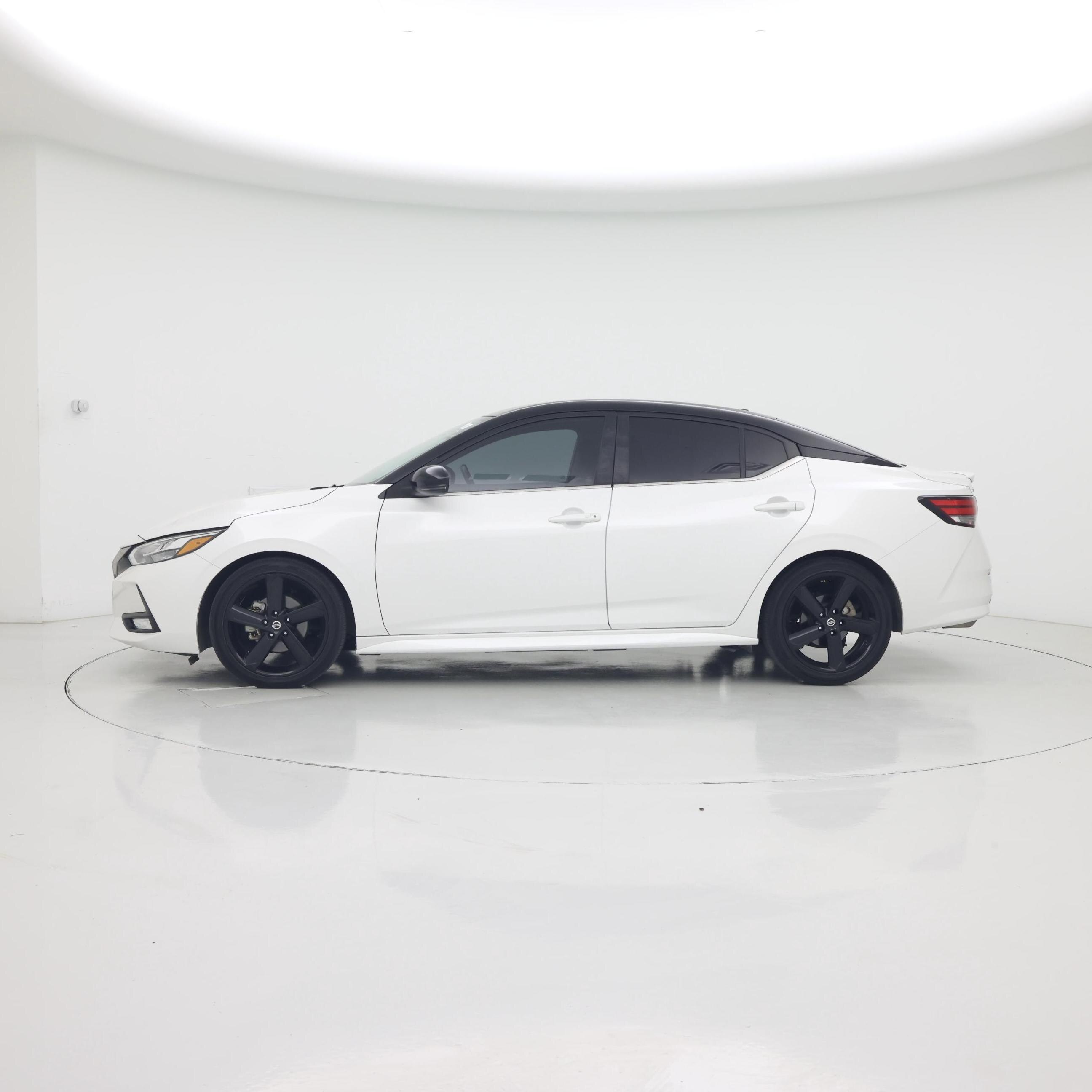 Thumbnail: 2021 Nissan Sentra - 3