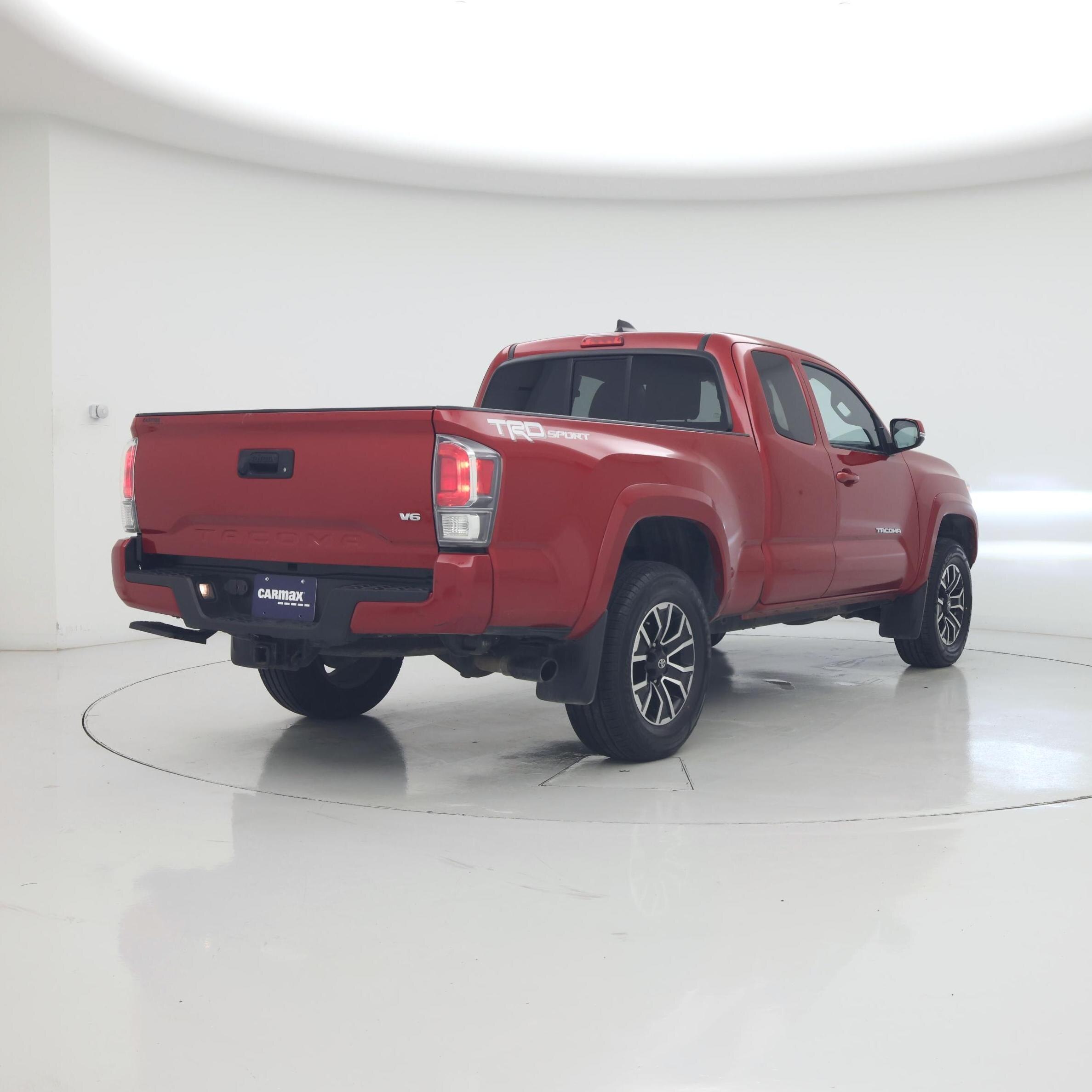 Thumbnail: 2022 Toyota Tacoma - 8