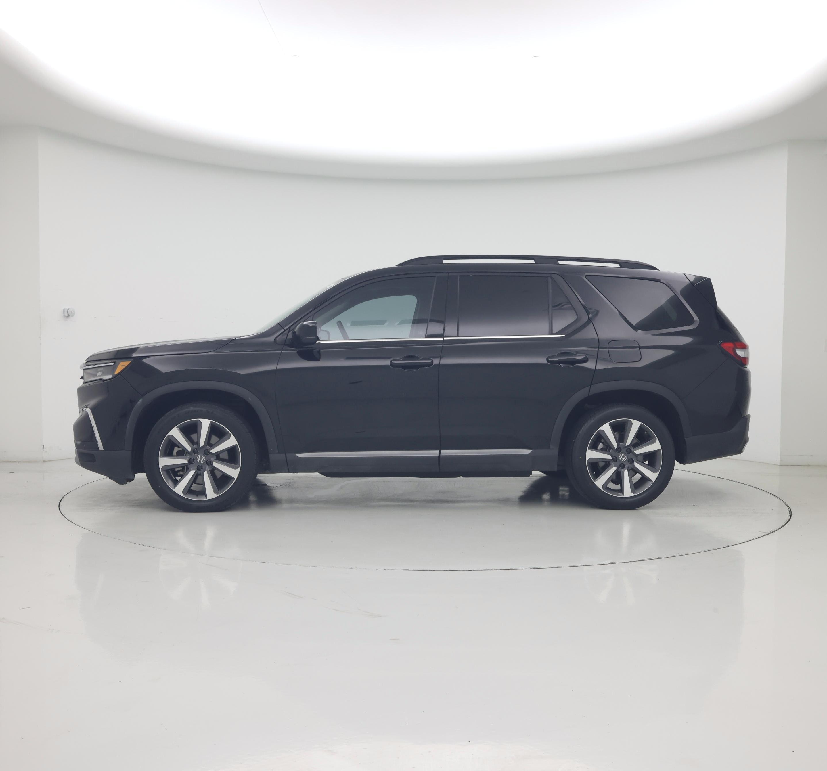 Thumbnail: 2024 Honda Pilot - 3