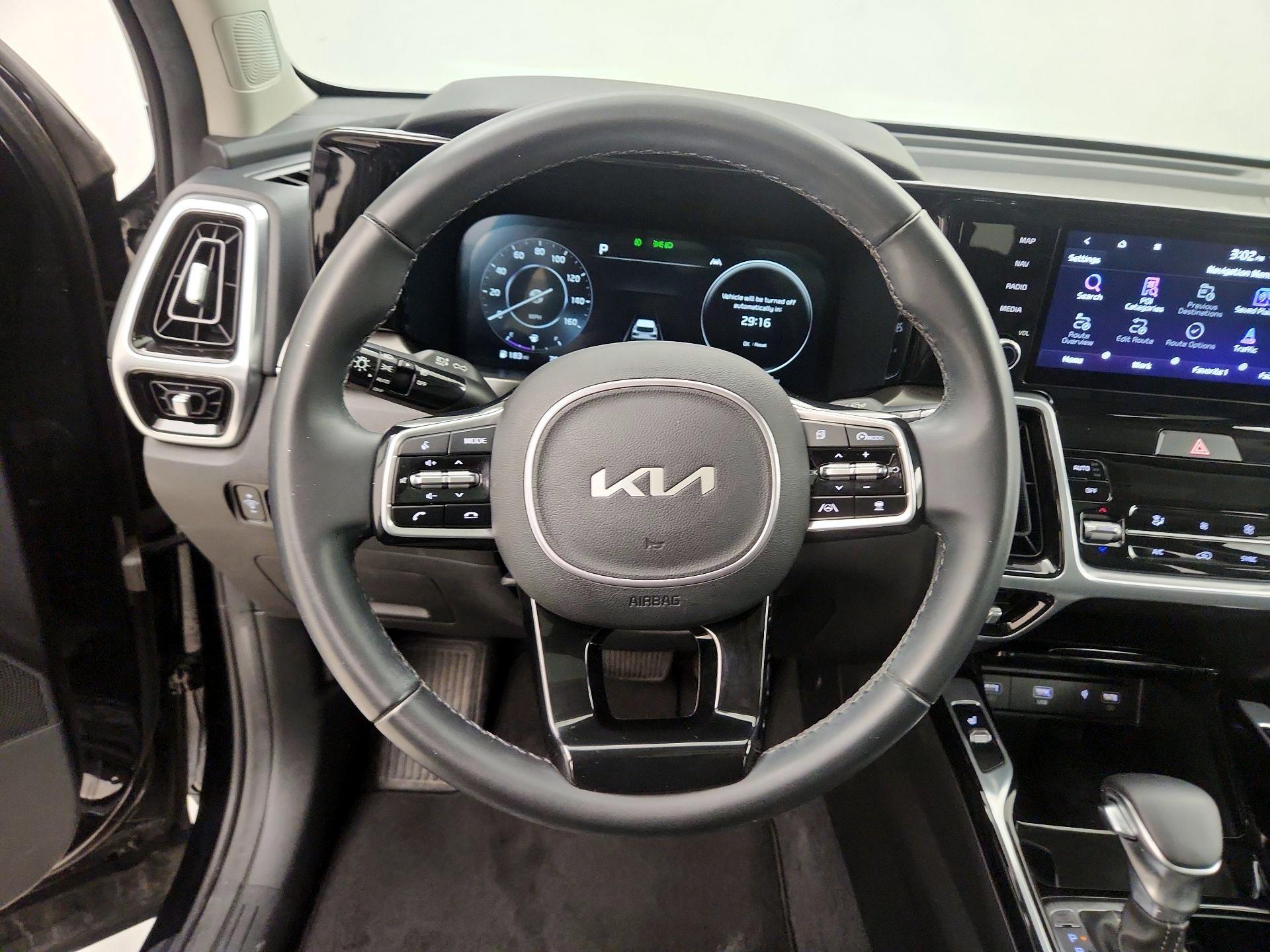 Thumbnail: 2023 Kia Sorento - 10