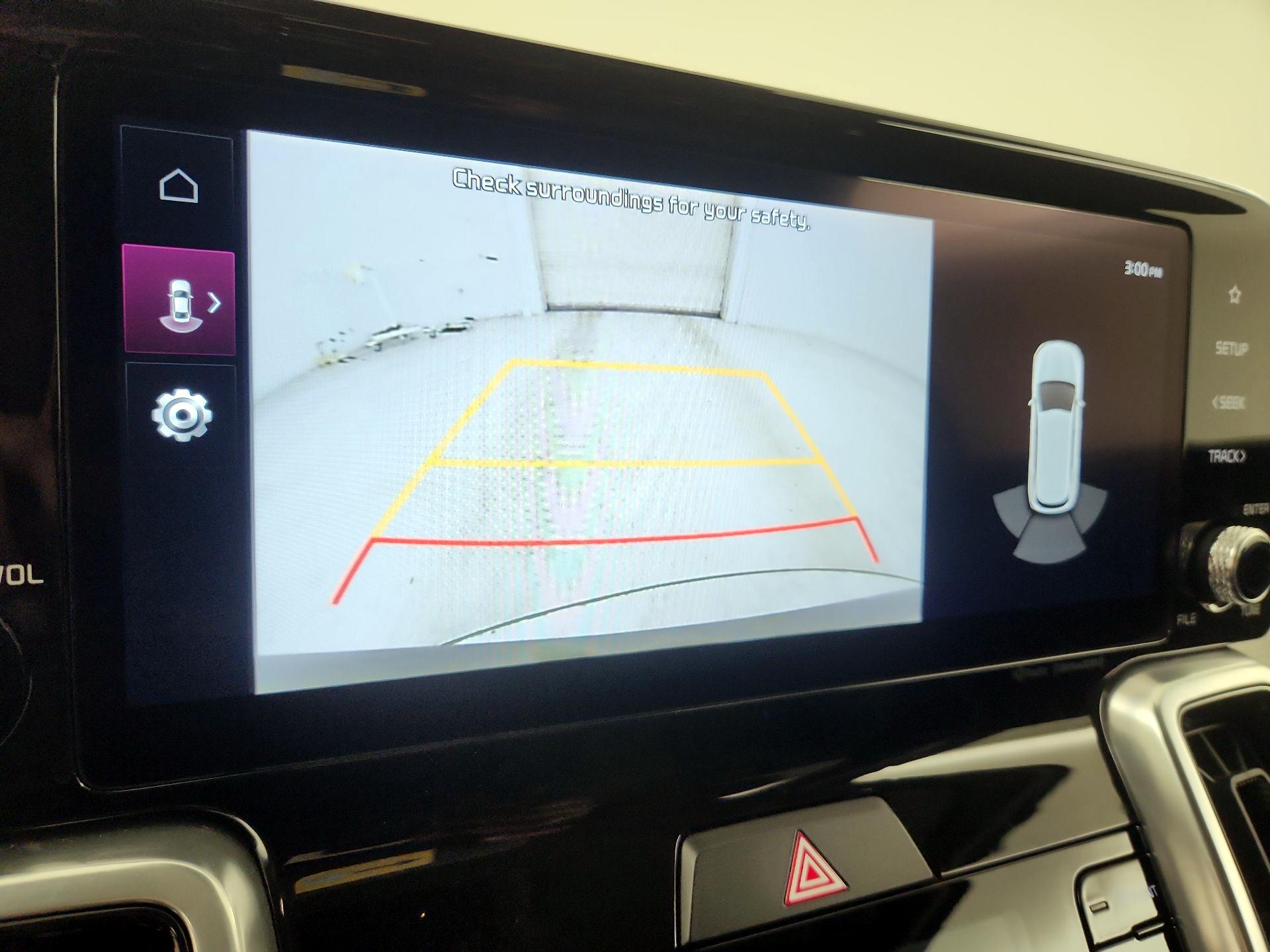 Thumbnail: 2023 Kia Sorento - 14