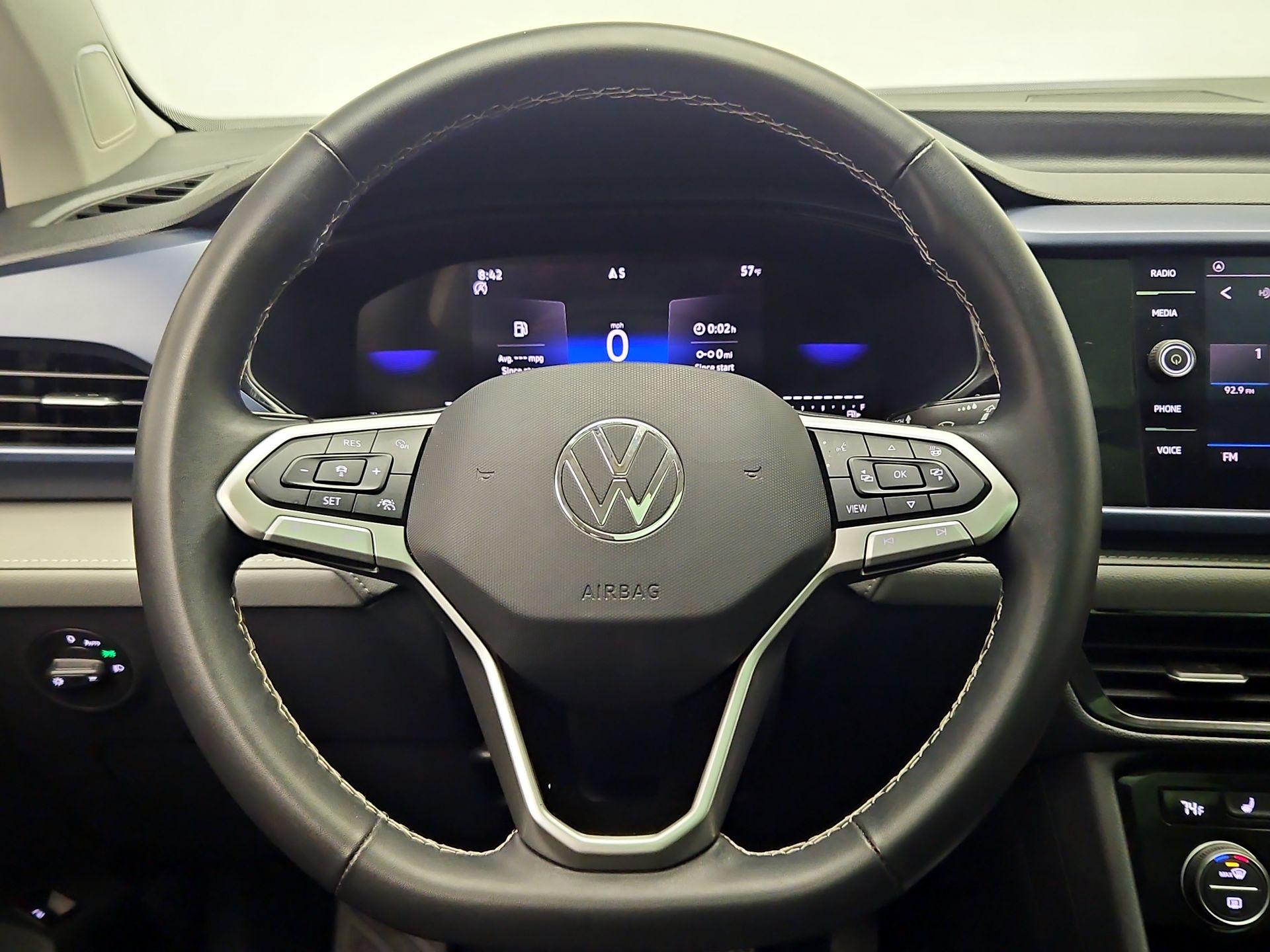 Thumbnail: 2024 Volkswagen Taos - 10