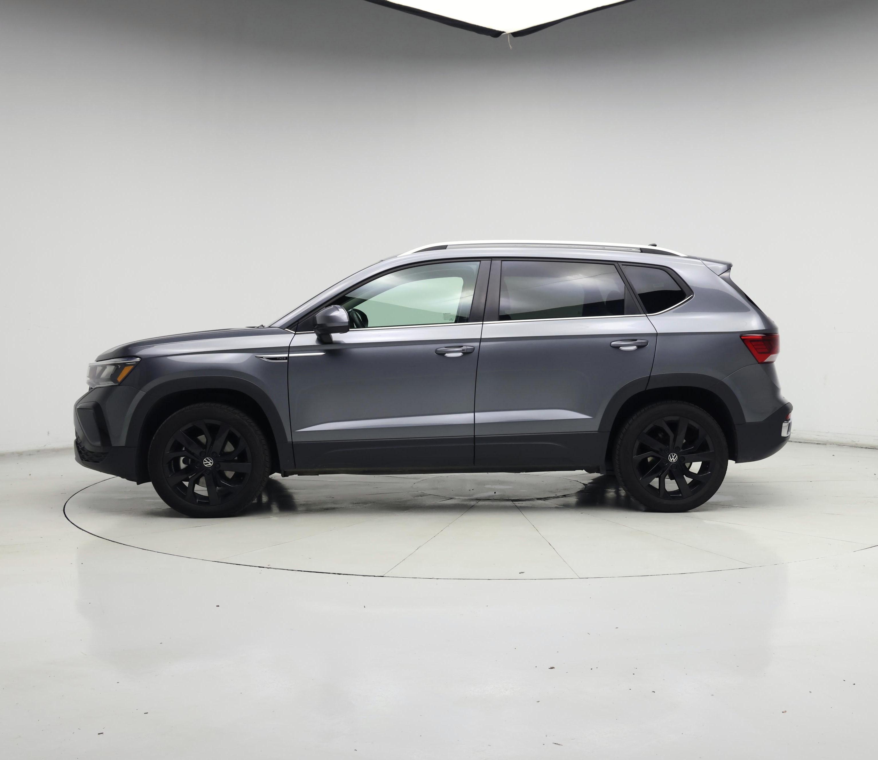 Thumbnail: 2024 Volkswagen Taos - 3
