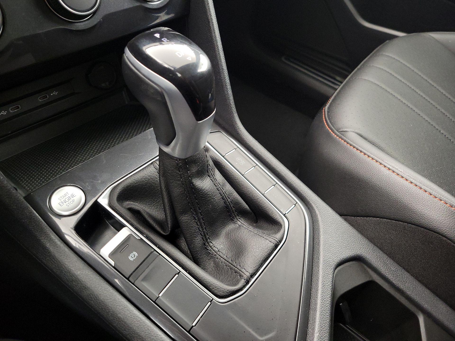 Thumbnail: 2024 Volkswagen Tiguan - 17