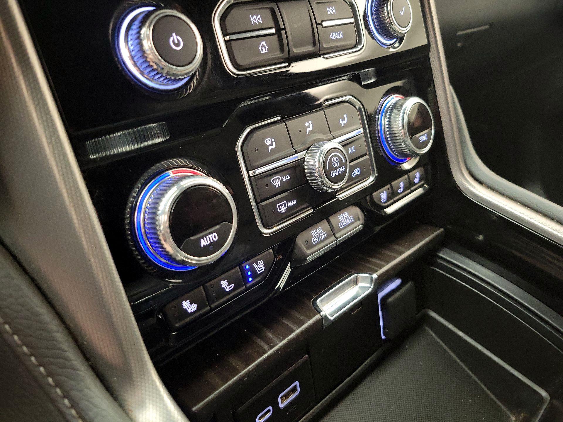 Thumbnail: 2022 GMC Yukon XL - 16