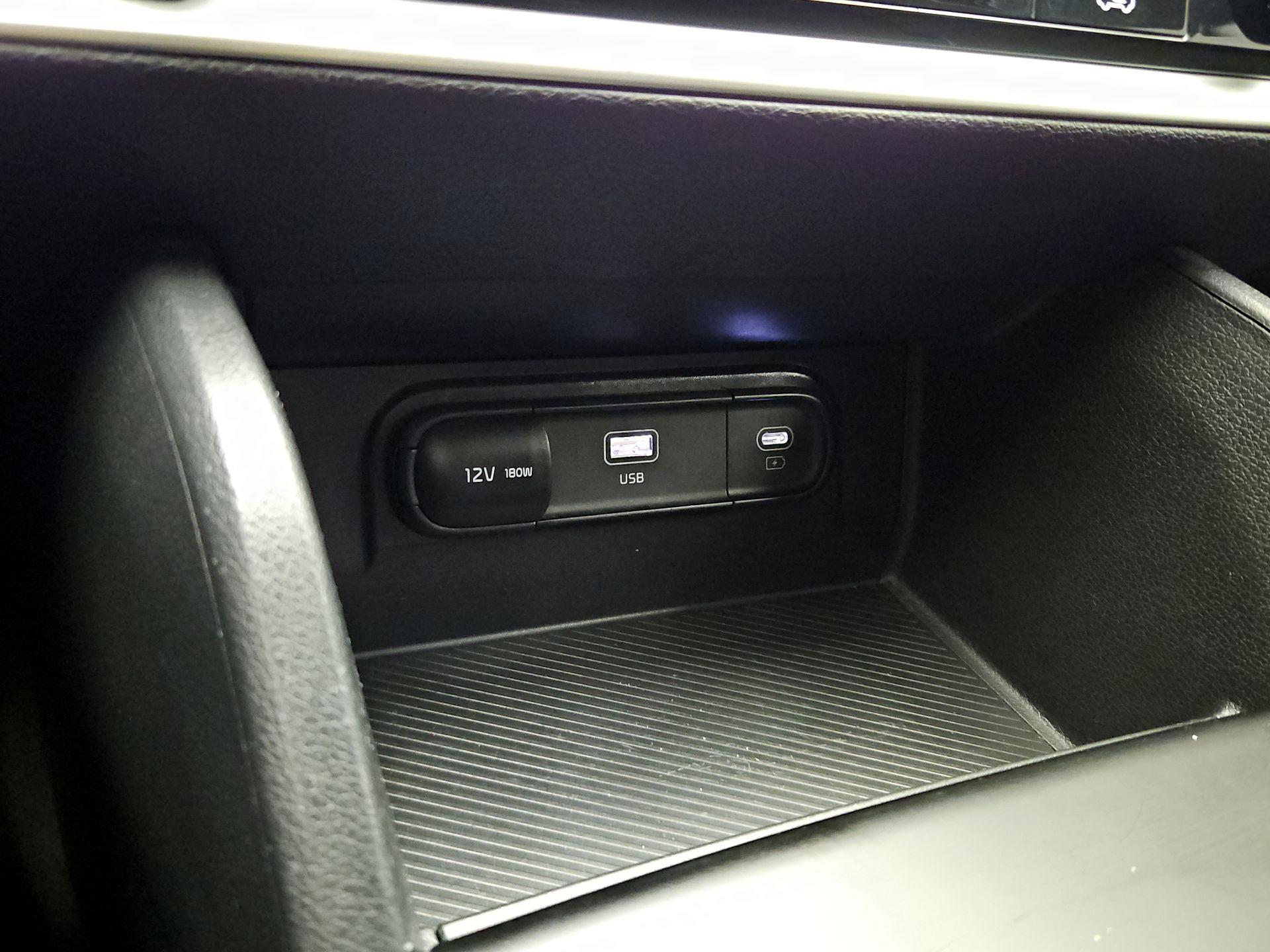 Thumbnail: 2024 Kia Sportage - 18