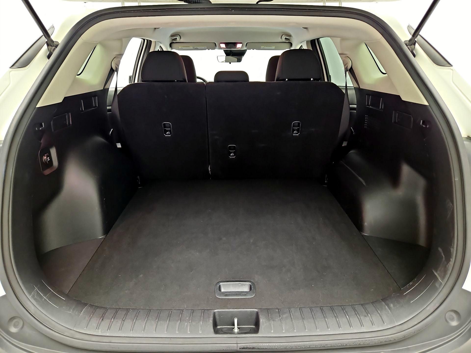 Thumbnail: 2024 Kia Sportage - 20