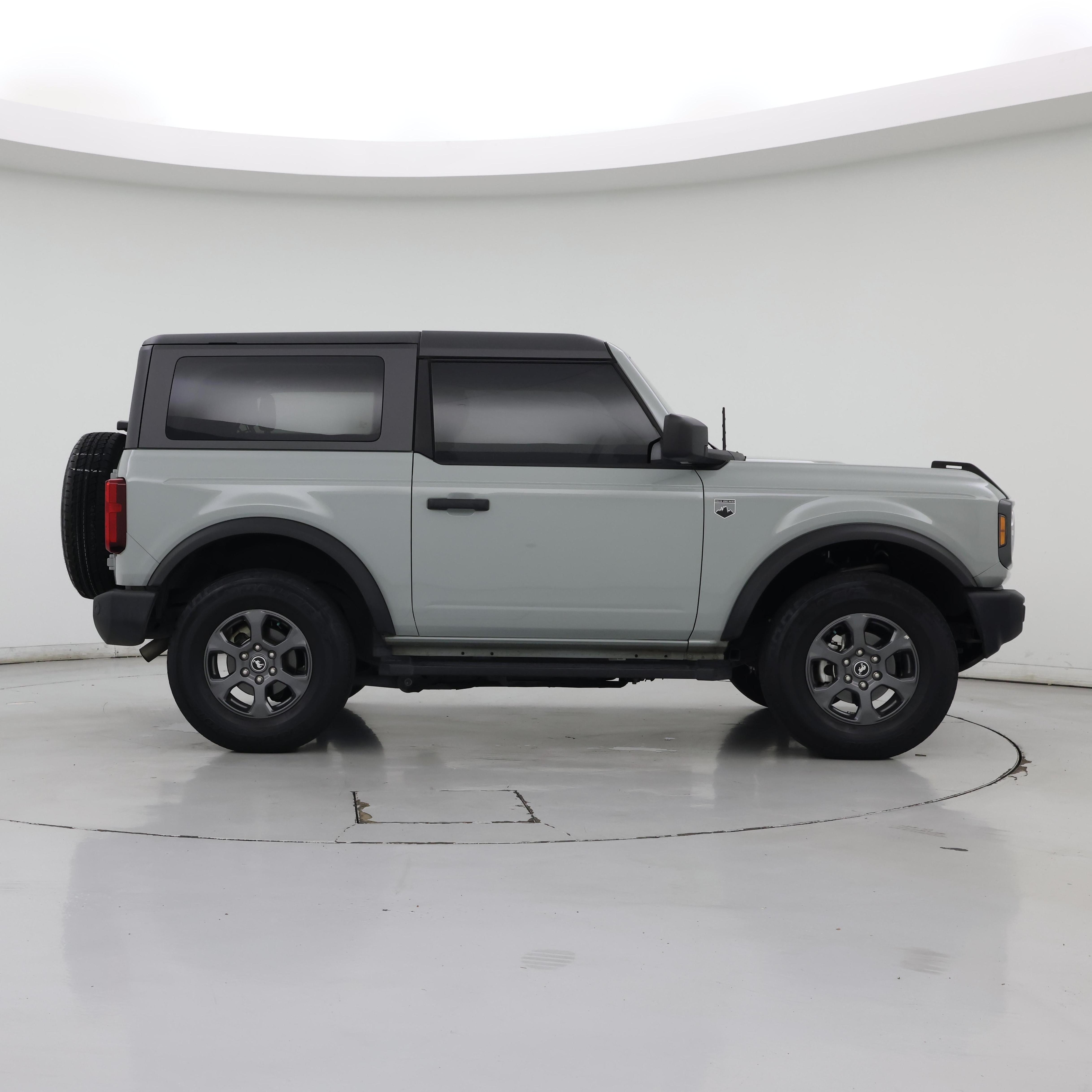 Thumbnail: 2021 Ford Bronco - 7