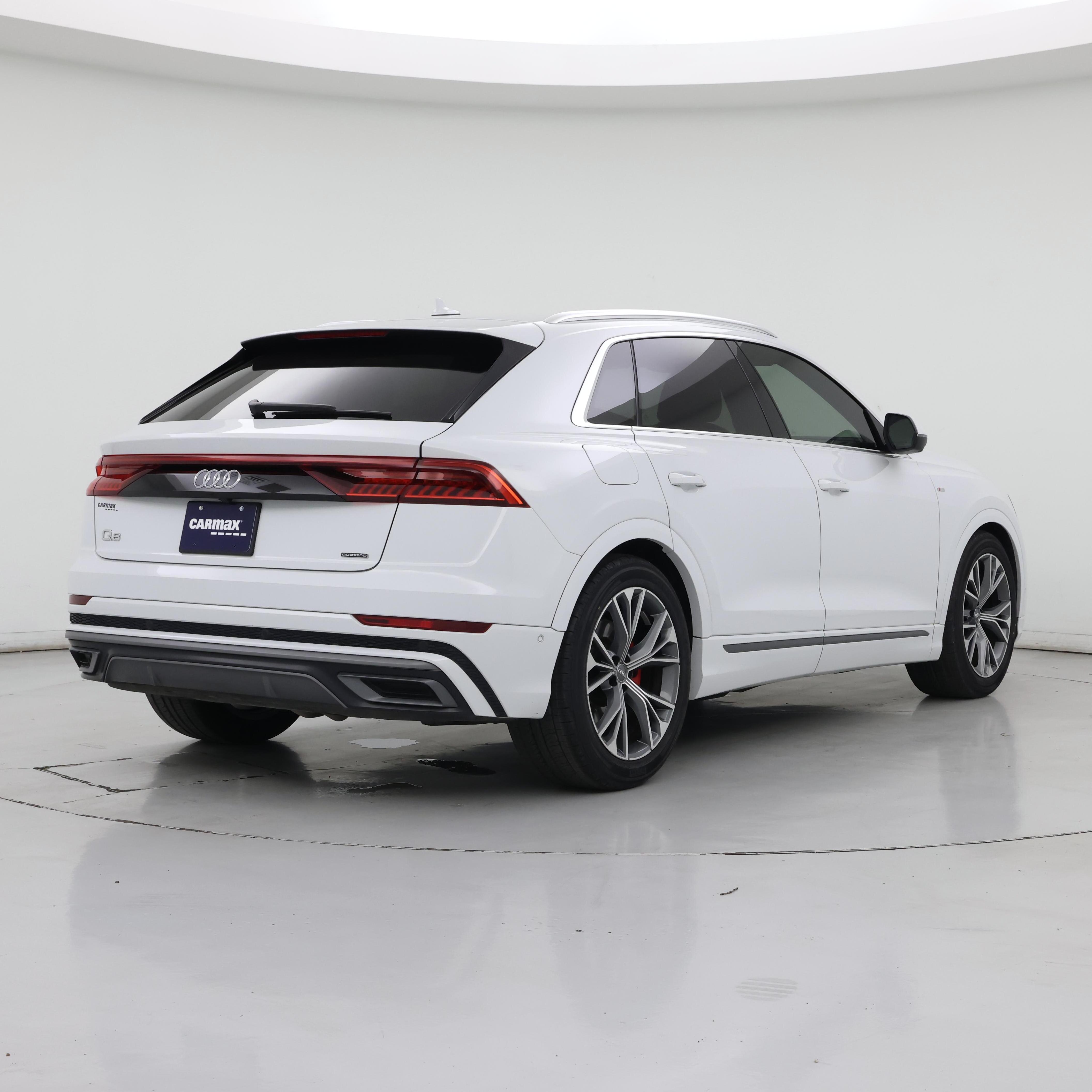 Thumbnail: 2021 Audi Q8 - 8