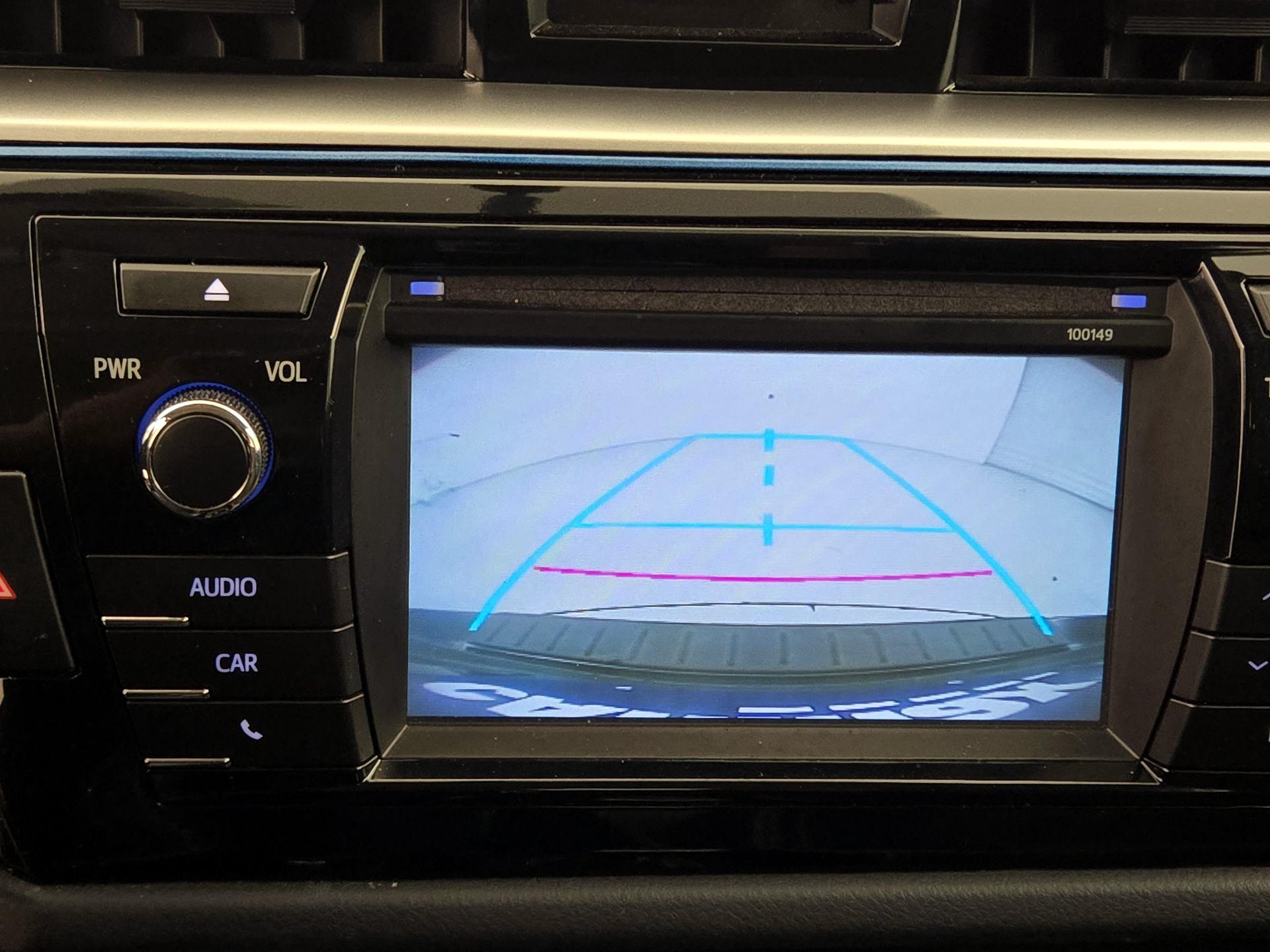 Thumbnail: 2015 Toyota Corolla - 14