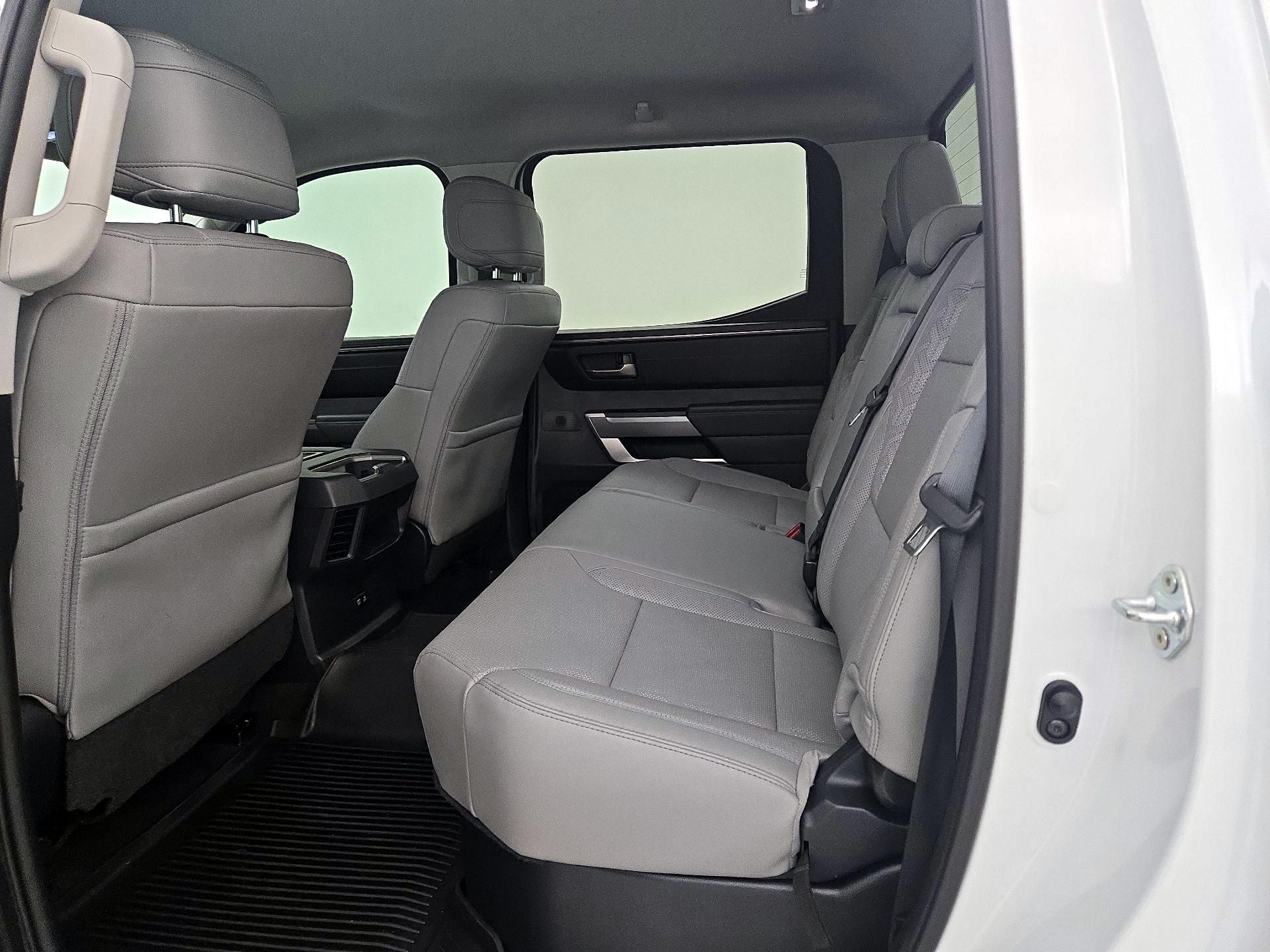 Thumbnail: 2024 Toyota Tundra - 19