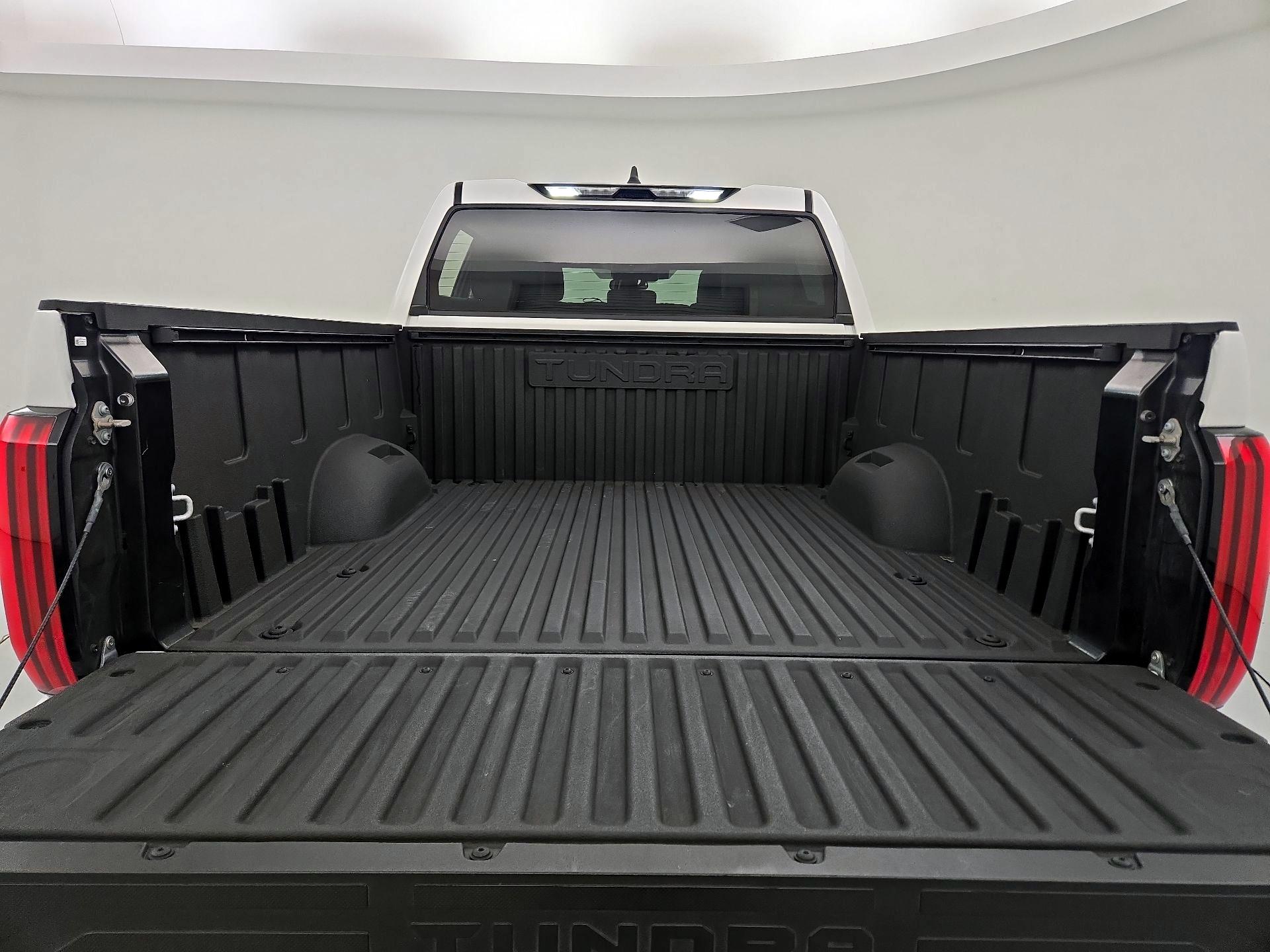 Thumbnail: 2024 Toyota Tundra - 20