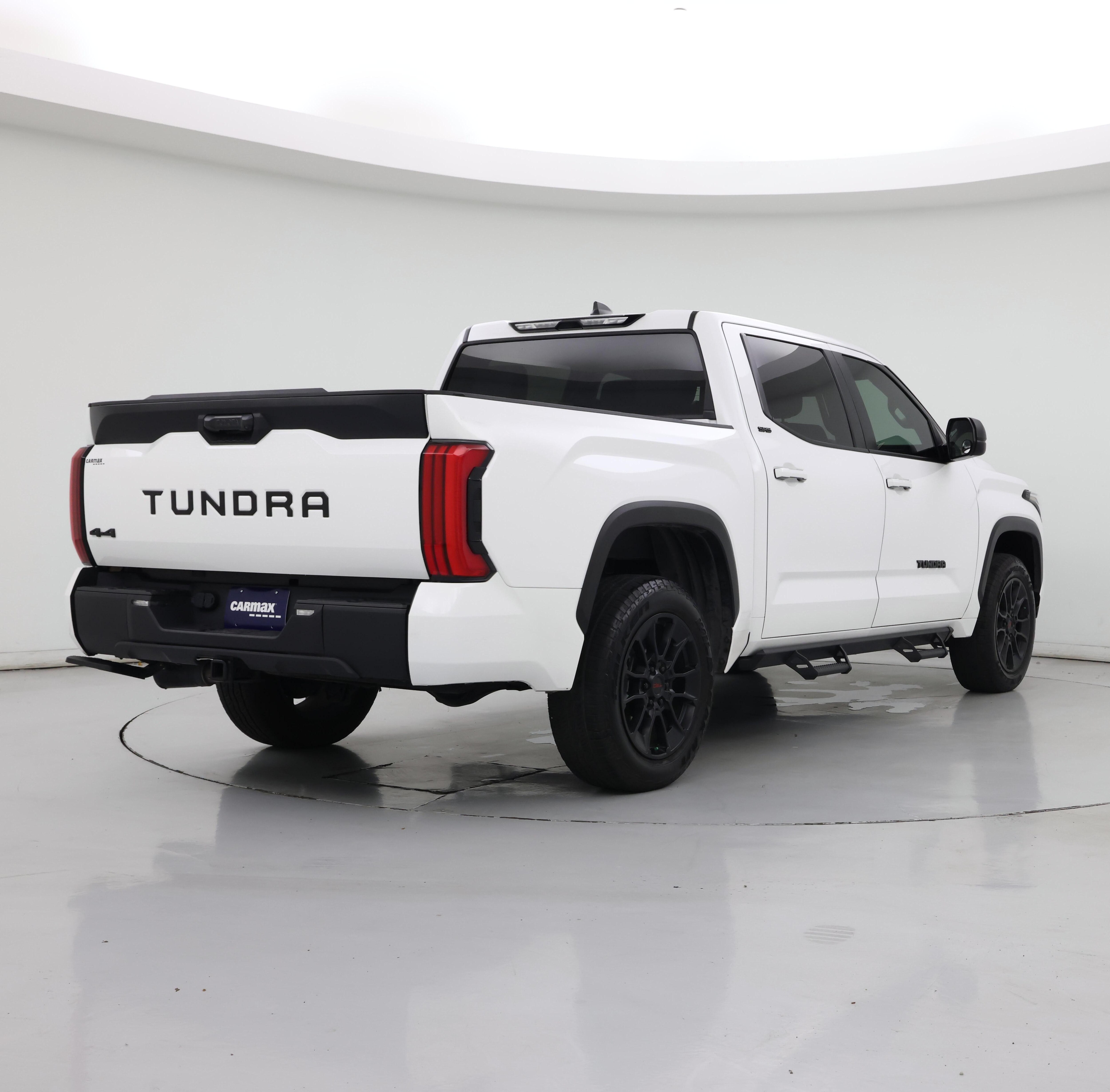 Thumbnail: 2024 Toyota Tundra - 8