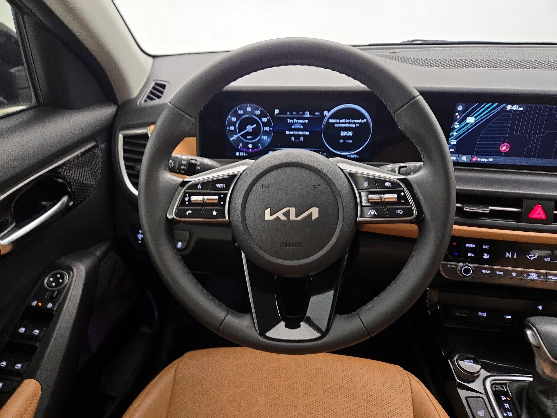 Thumbnail: 2024 Kia Seltos - 10