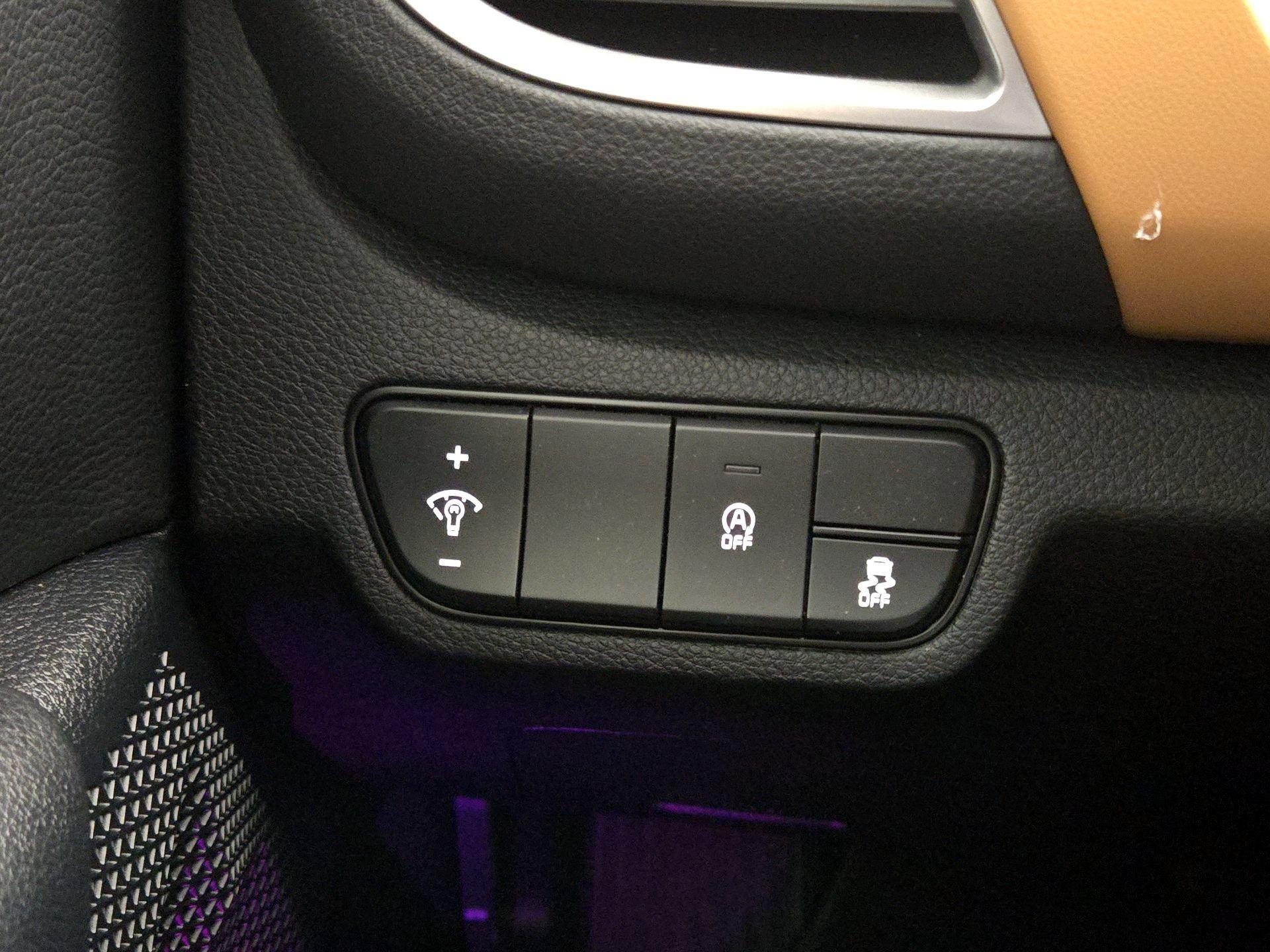 Thumbnail: 2024 Kia Seltos - 13