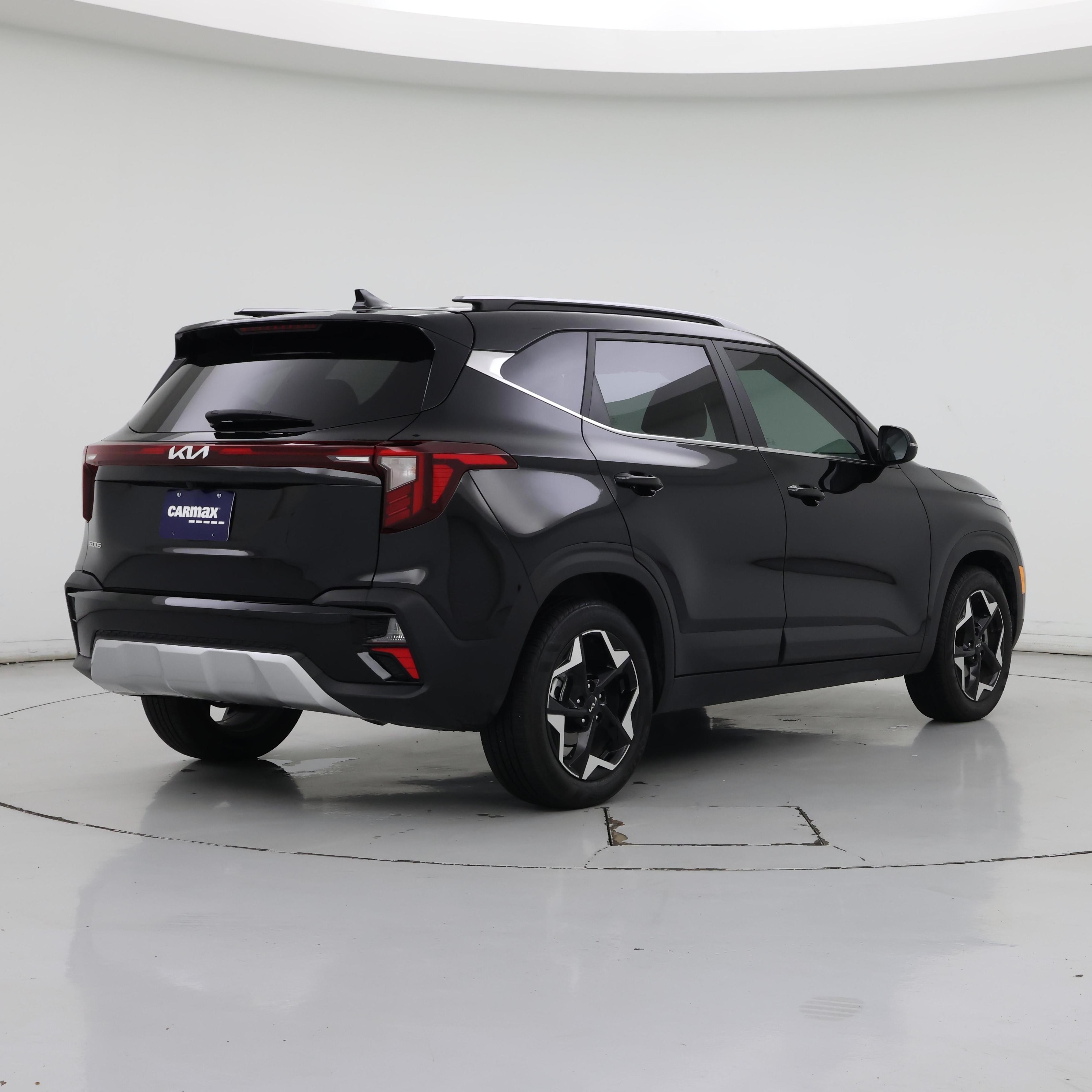 Thumbnail: 2024 Kia Seltos - 8