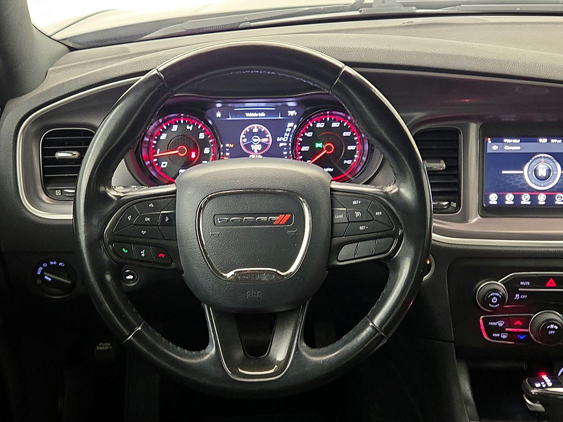 Thumbnail: 2020 Dodge Charger - 10