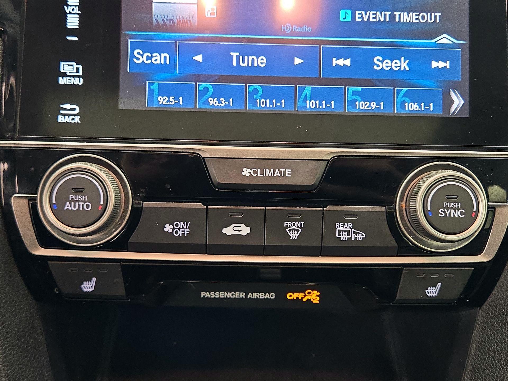 Thumbnail: 2017 Honda Civic - 16