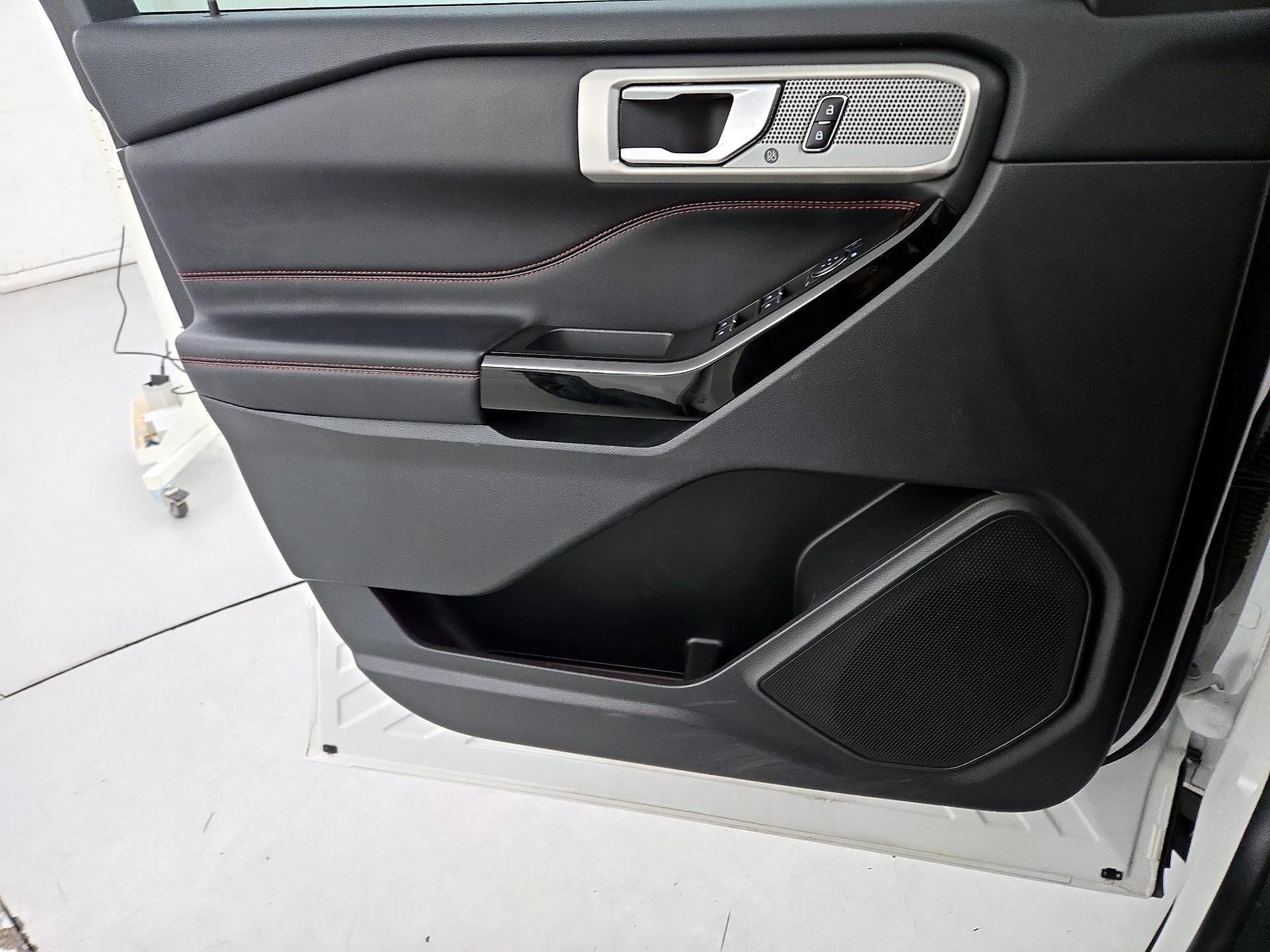 Thumbnail: 2023 Ford Explorer - 12