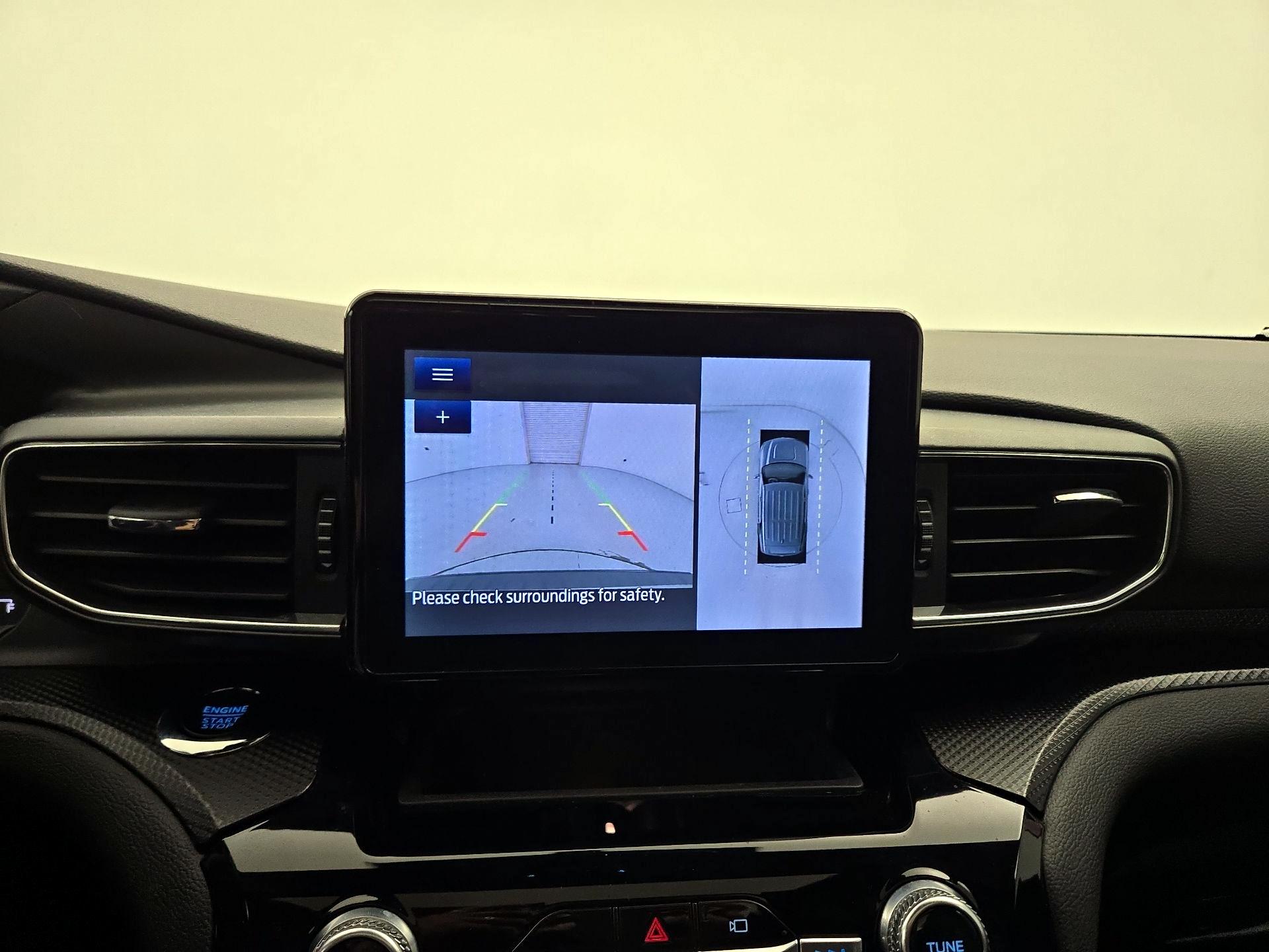 Thumbnail: 2023 Ford Explorer - 15