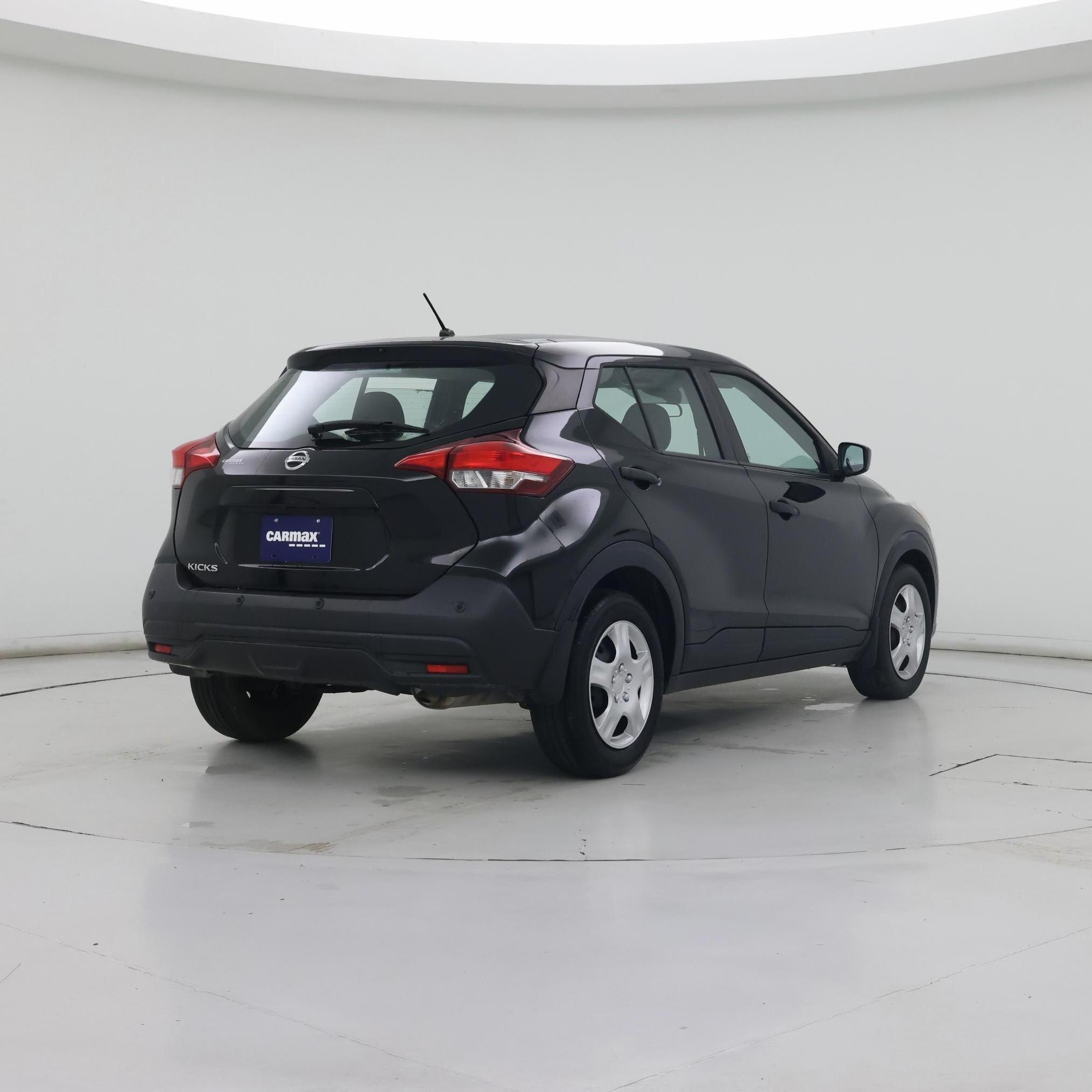 Thumbnail: 2020 Nissan Kicks - 8